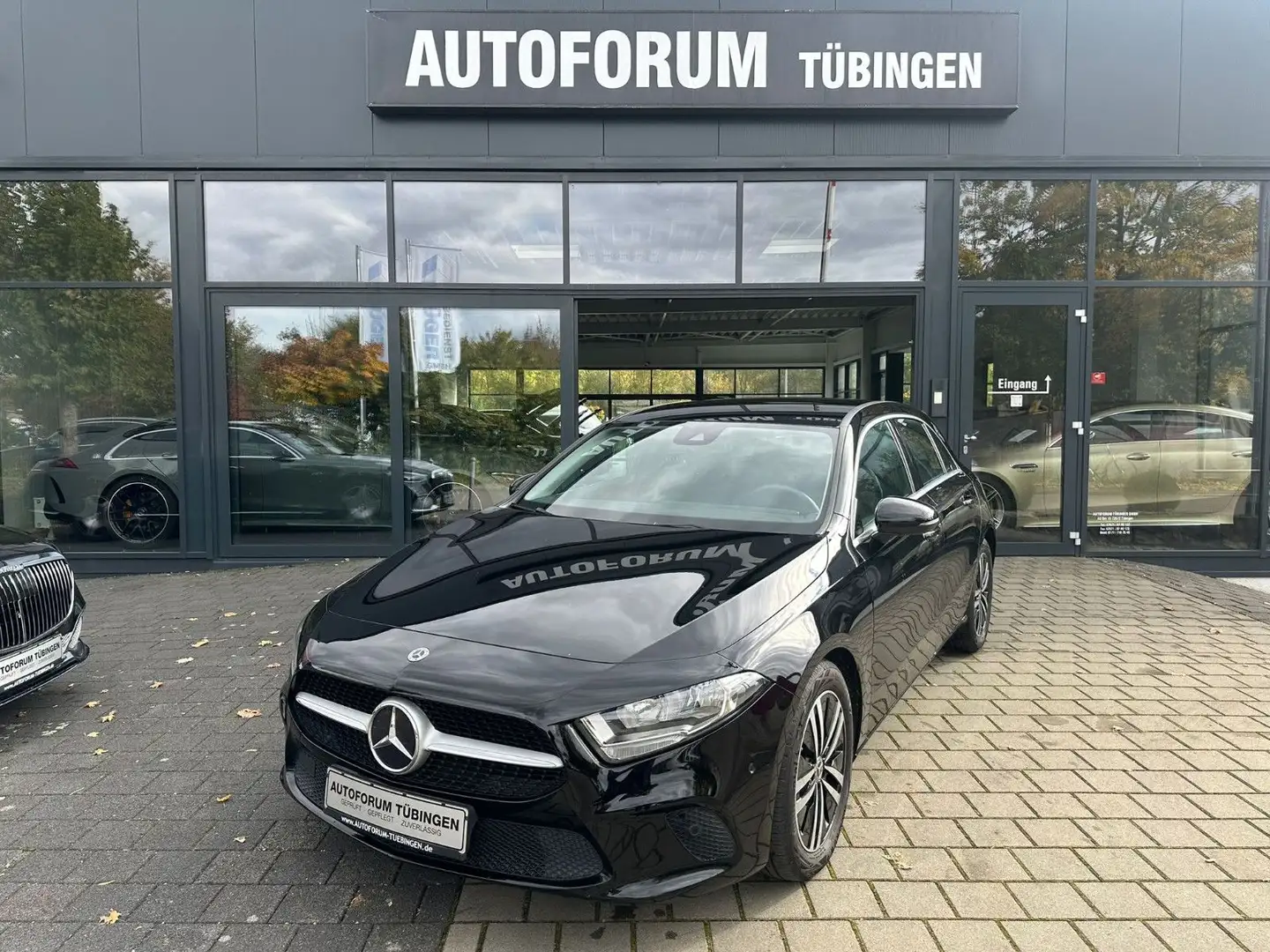 Mercedes-Benz A 200 d *PROGRESSIVE*NAVI* Noir - 1