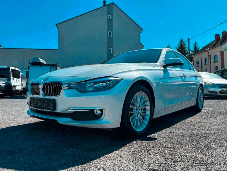 BMW 318 d AUT + NAVI + SHZ + SCHIEBED + LEDER — photo 4