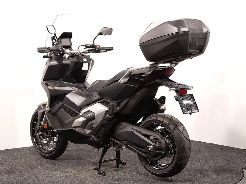 Honda X-ADV 750 - foto 5