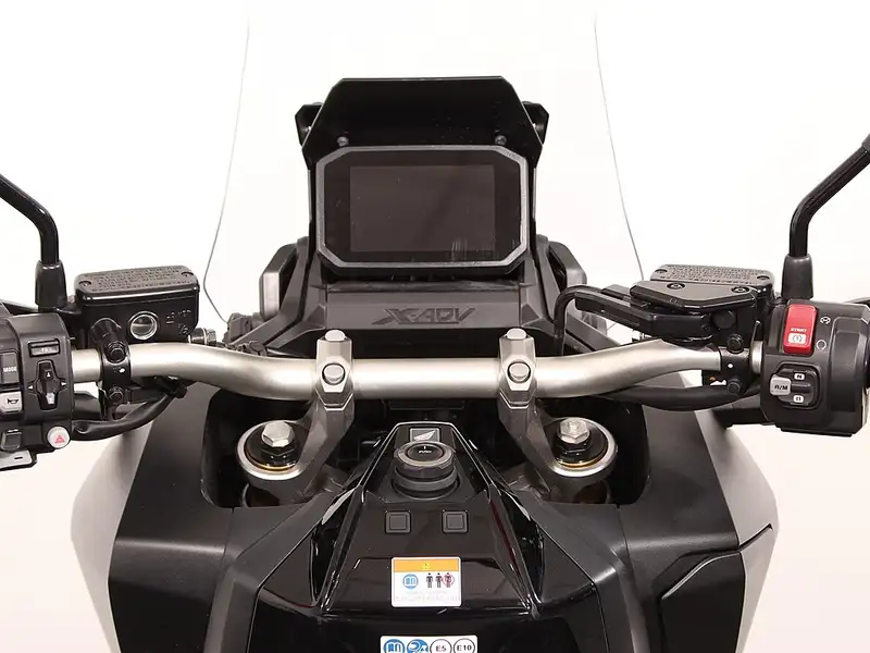 Honda X-ADV 750 - foto 7