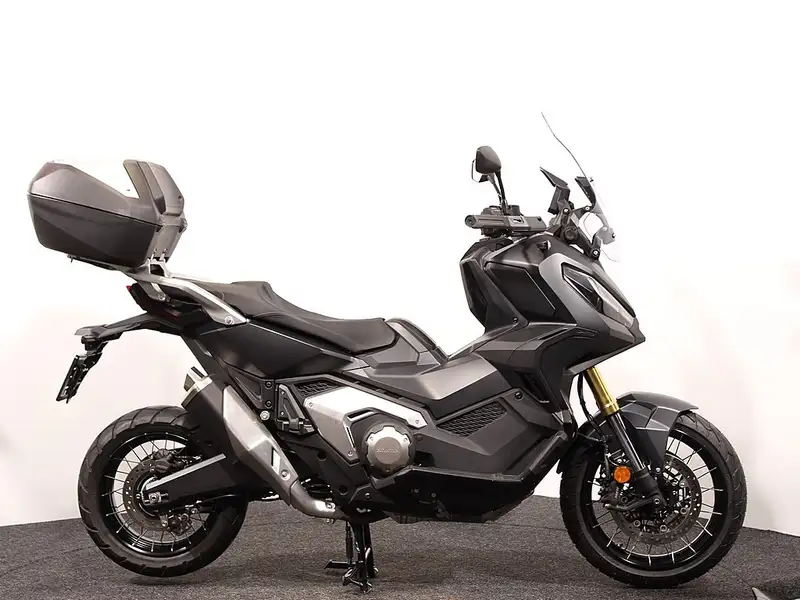 Honda X-ADV 750