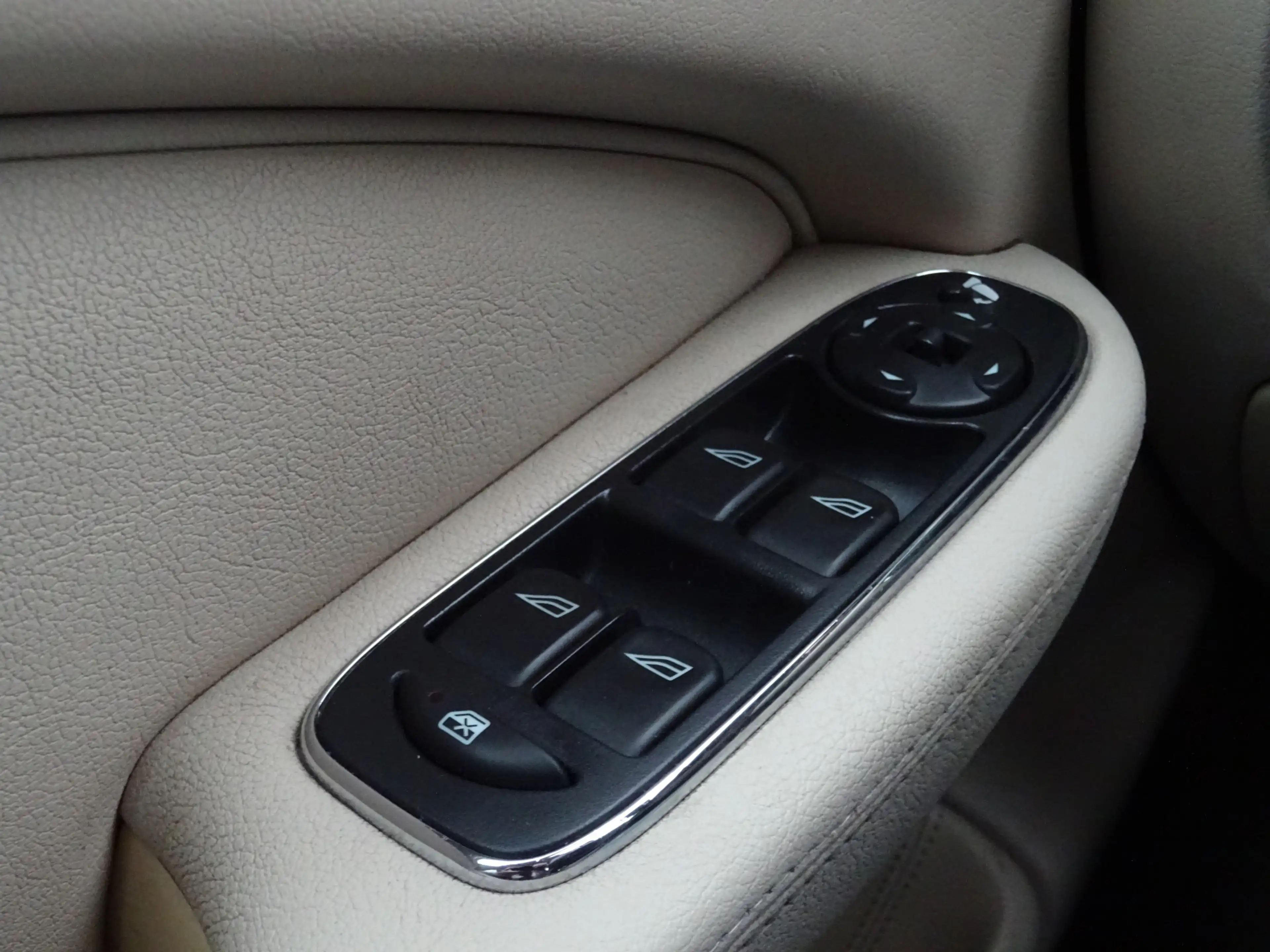 Jaguar XJ 3.0 V6 * YOUNGTIMER !! — photo 10