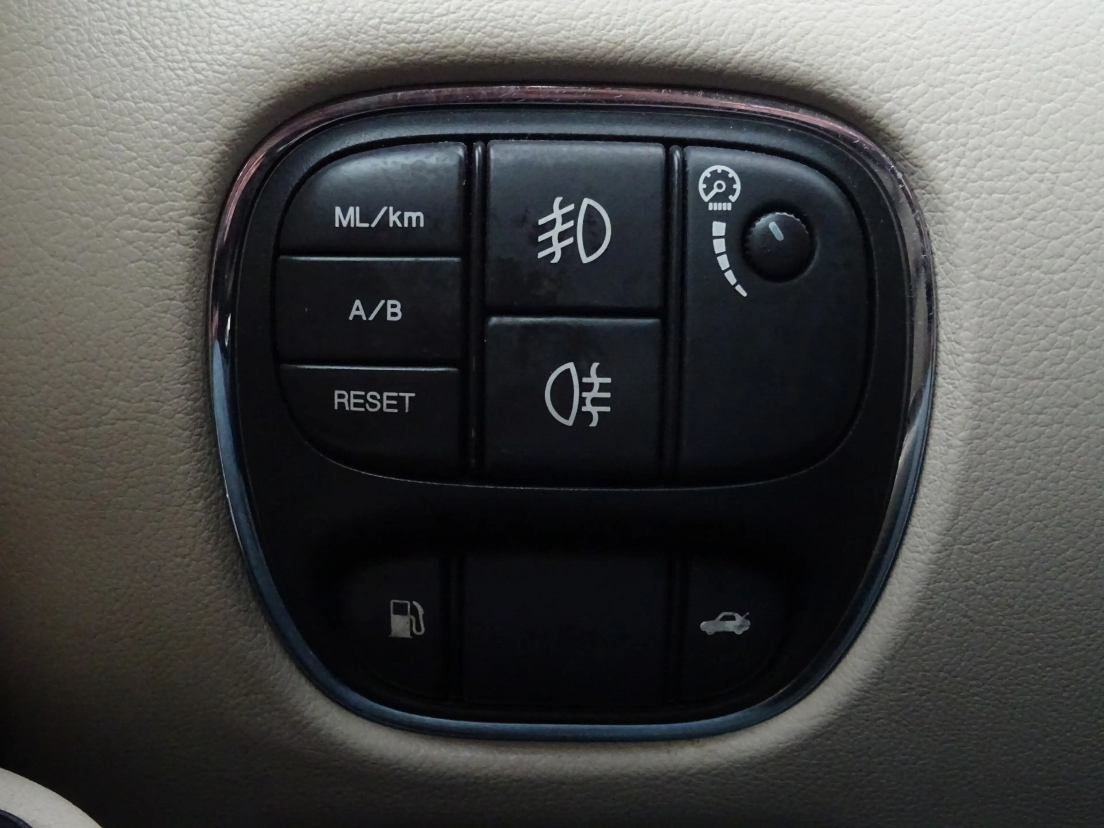 Jaguar XJ 3.0 V6 * YOUNGTIMER !! — photo 11