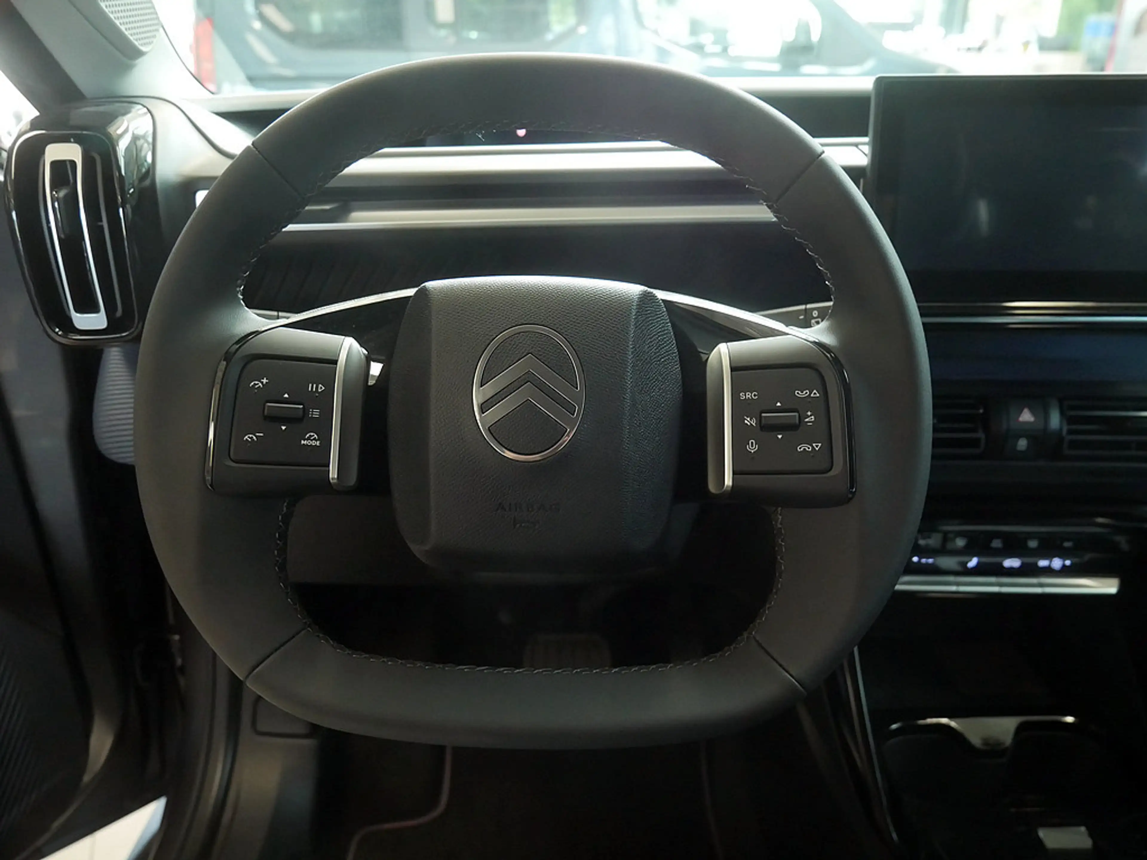 Citroen C3 Aircross Hybrid 145 Collection KAMERA LED — photo 14