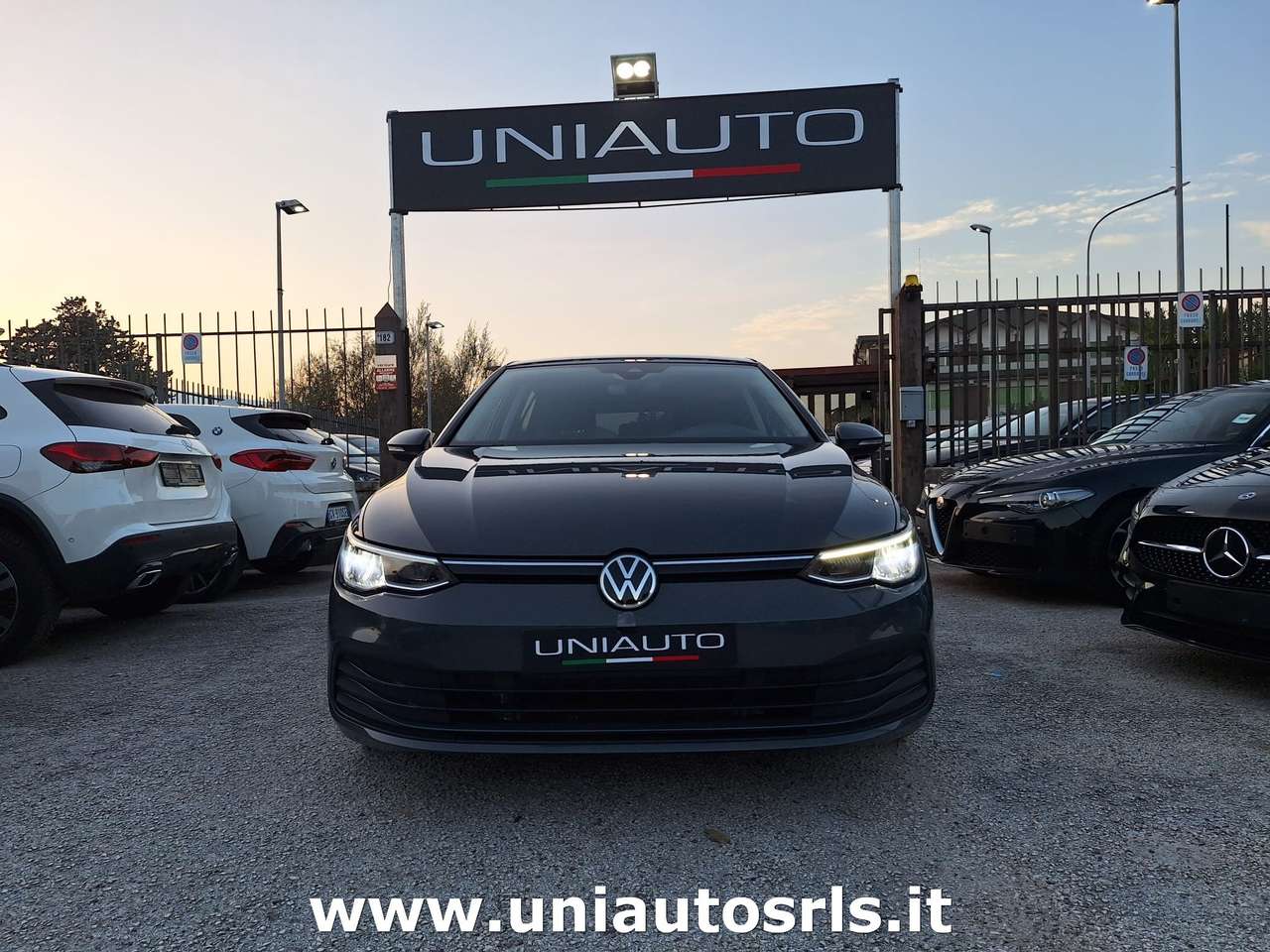 Volkswagen Golf 2.0 tdi SPORT 150cv dsg
