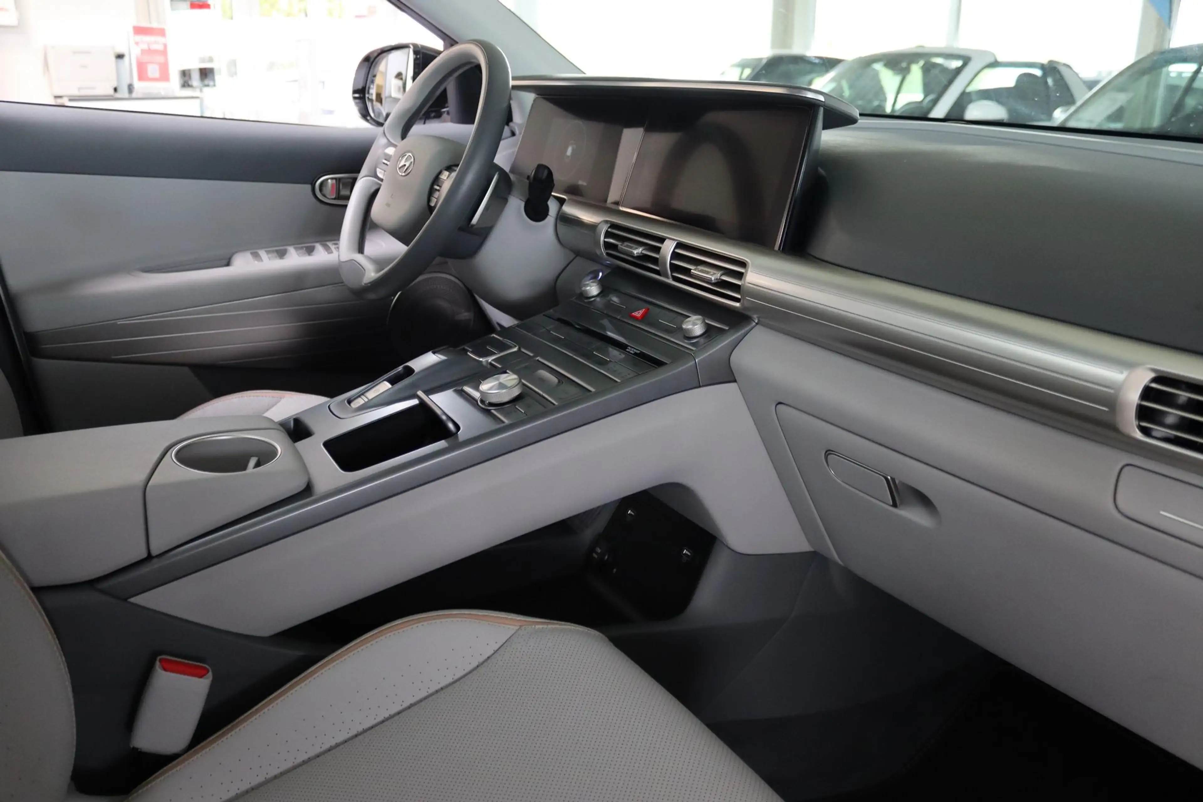 Hyundai NEXO Basis Premium *Wasserstoff 120 kW (163 PS), Aut... — photo 12