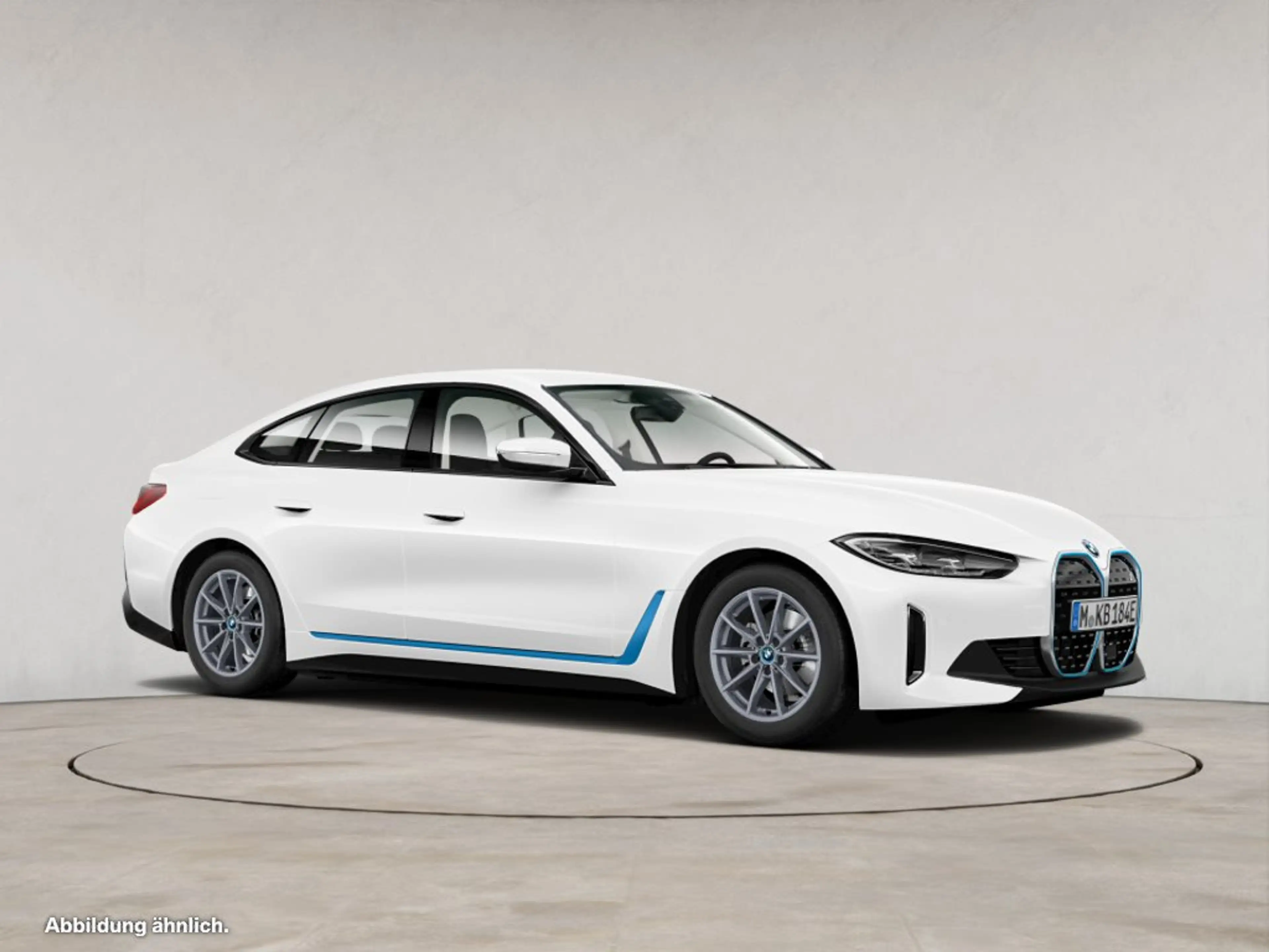 BMW i4 eDrive35 — photo 9