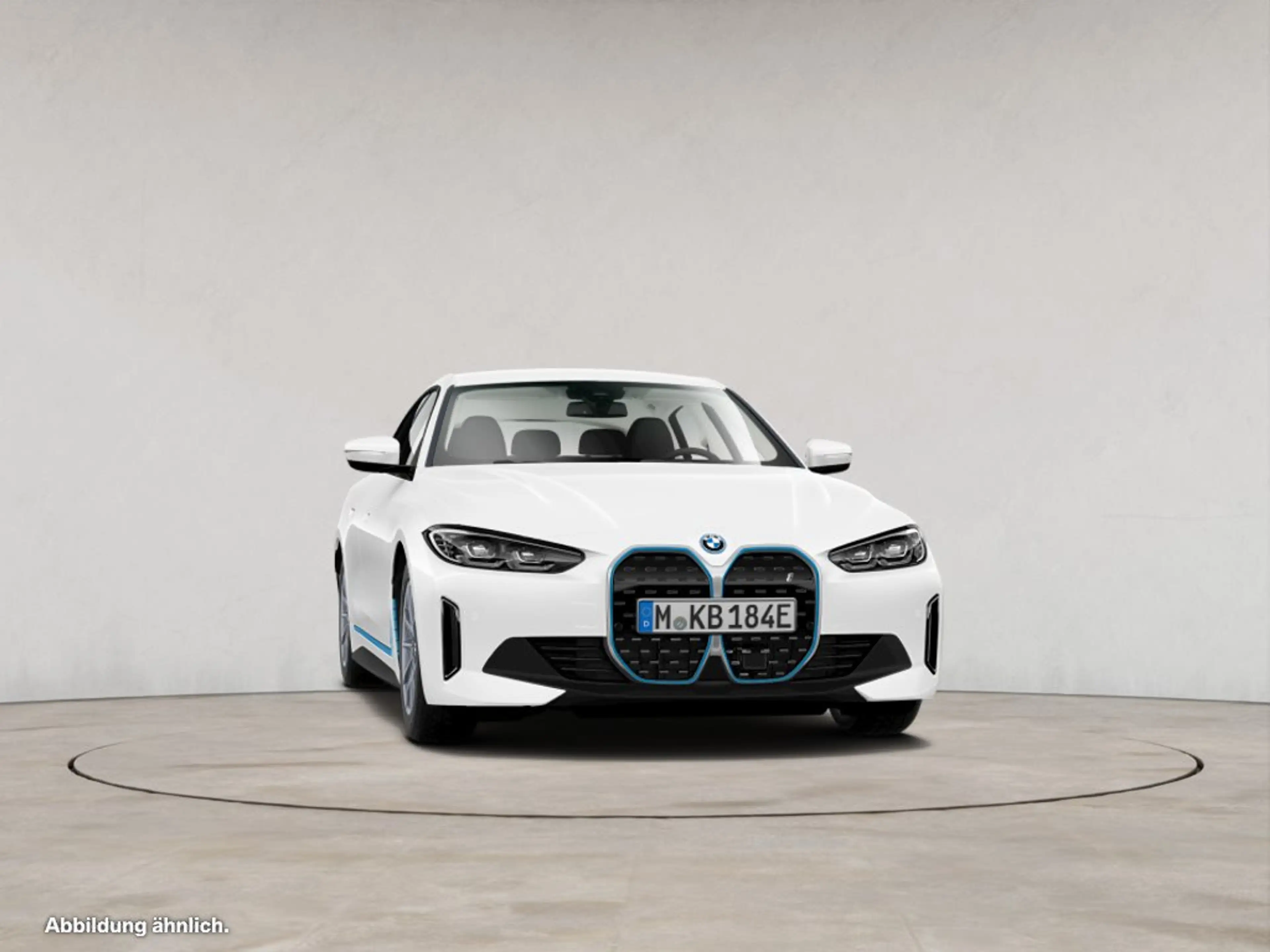 BMW i4 eDrive35 — photo 10