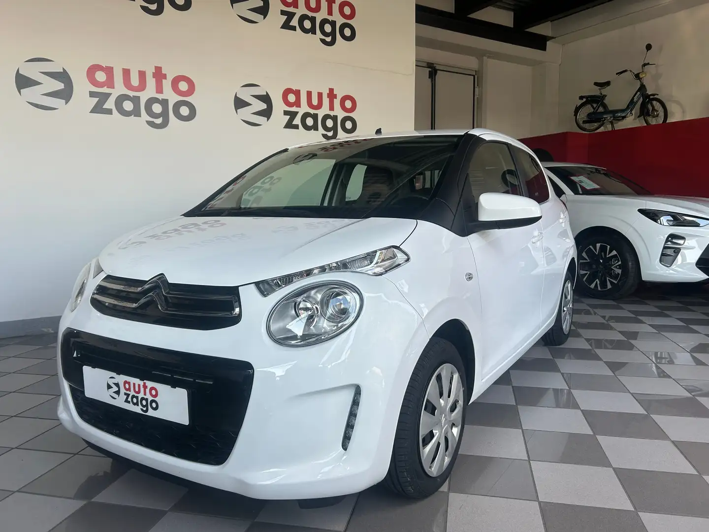 Citroen C1 5p 1.0 VTi Feel feel pack Bianco - 1