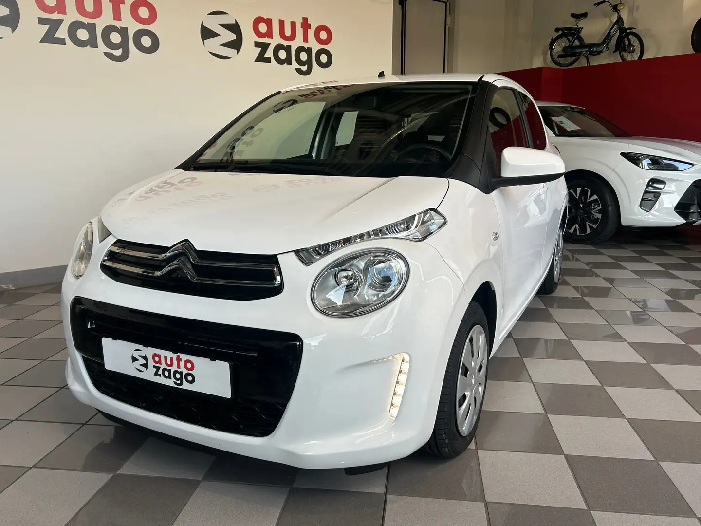 Citroen C1 5p 1.0 VTi Feel feel pack Bianco - 2