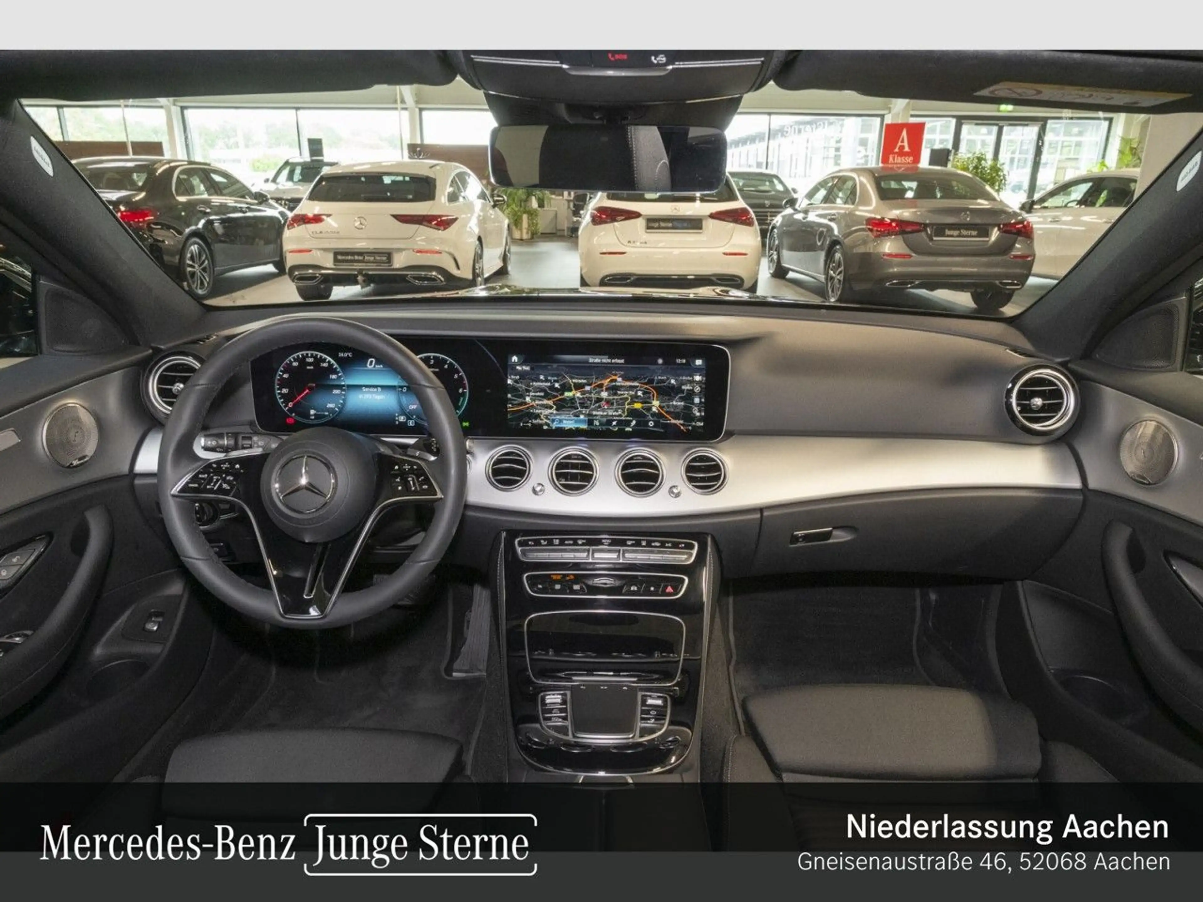 Mercedes-Benz E 300 de T AVANTG+PANO+AHK+LED+FAHRASS+BURMESTER — photo 9