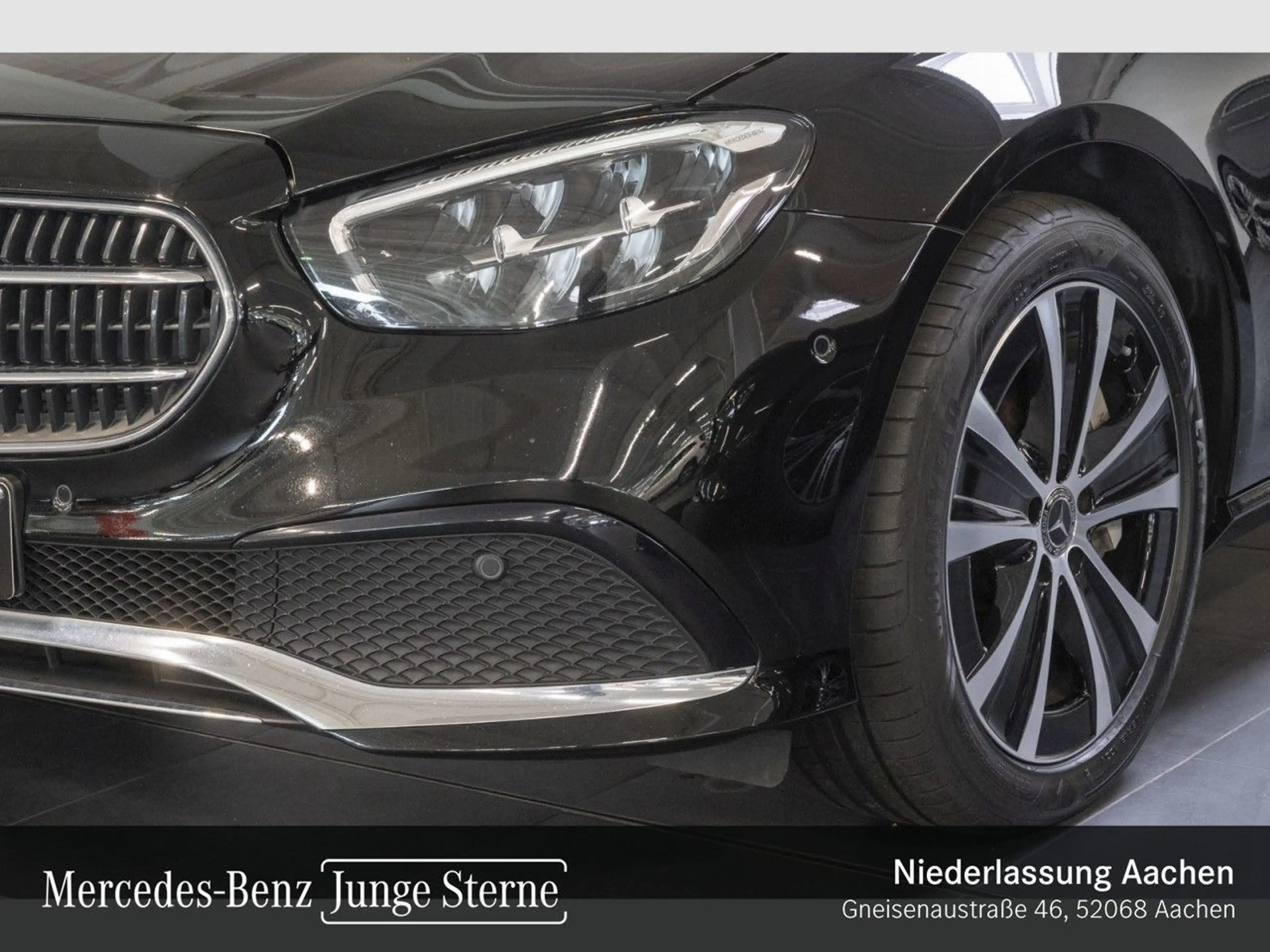 Mercedes-Benz E 300 de T AVANTG+PANO+AHK+LED+FAHRASS+BURMESTER — photo 5