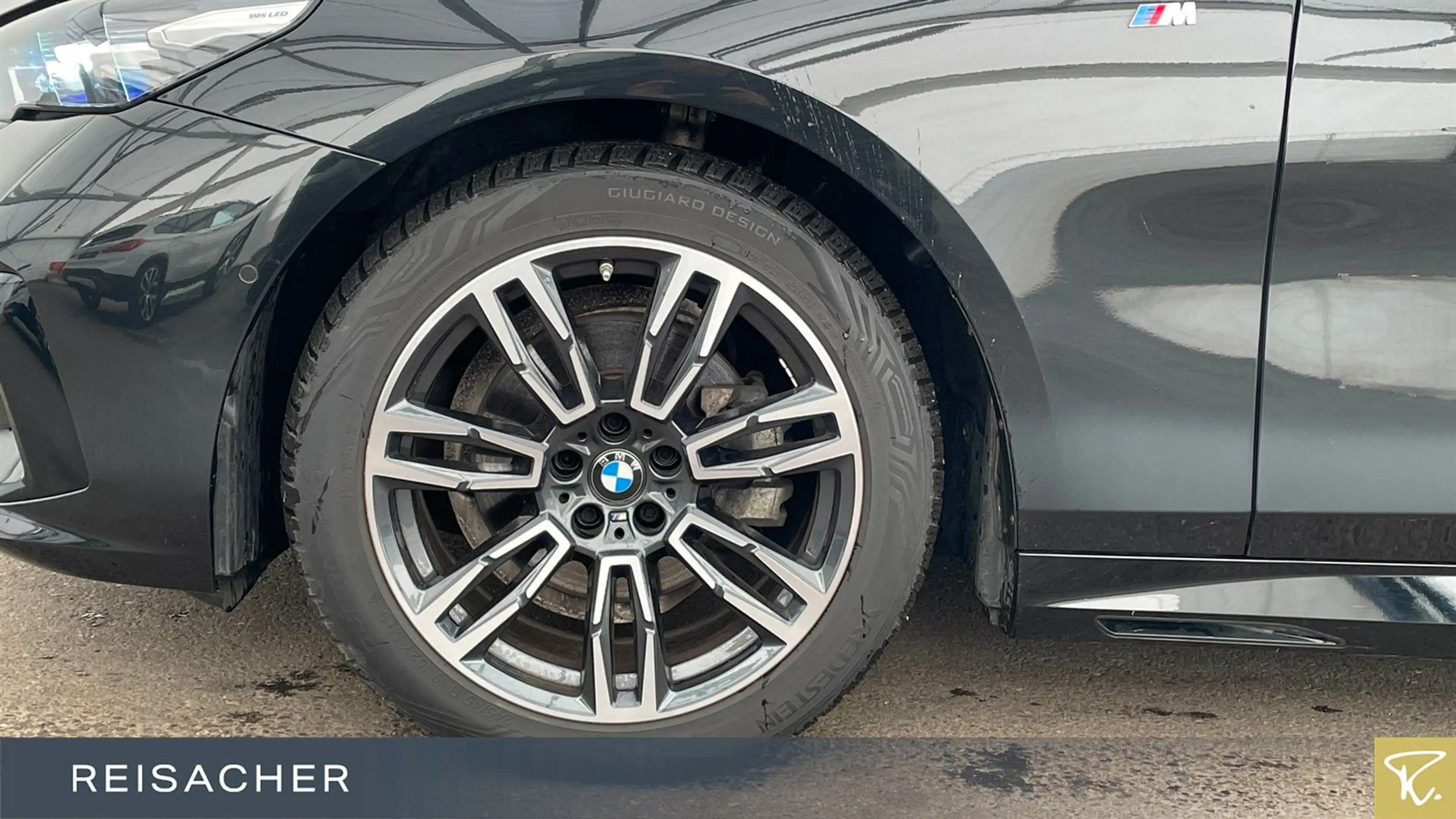 BMW 520 d A xDrive Tou M-Sport LCPro HUD 360° H&K 19" — photo 3
