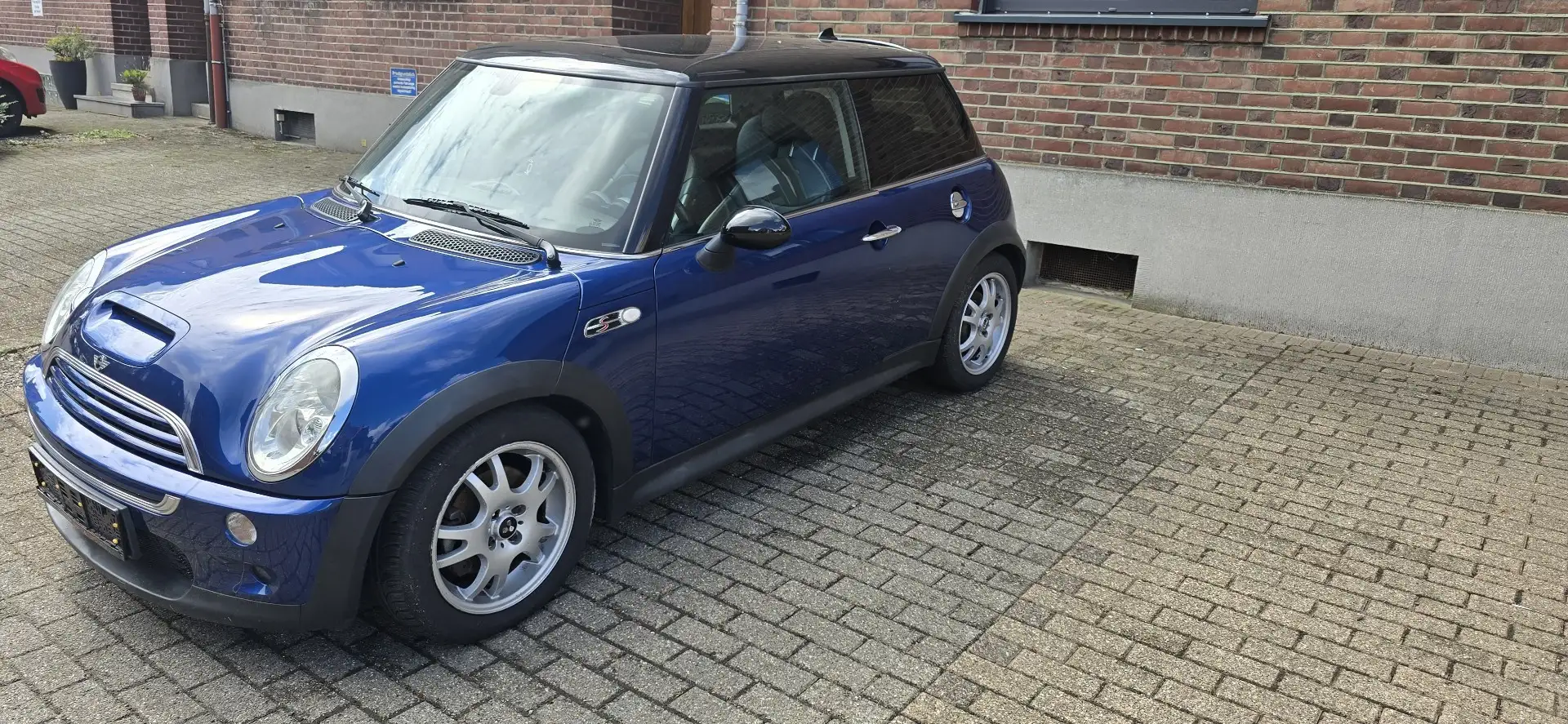 MINI Cooper S Blau - 2