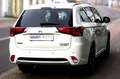 Mitsubishi Outlander PHEV TOP 4WD Leder/Navi+Cam/Ahk Weiß - thumbnail 8