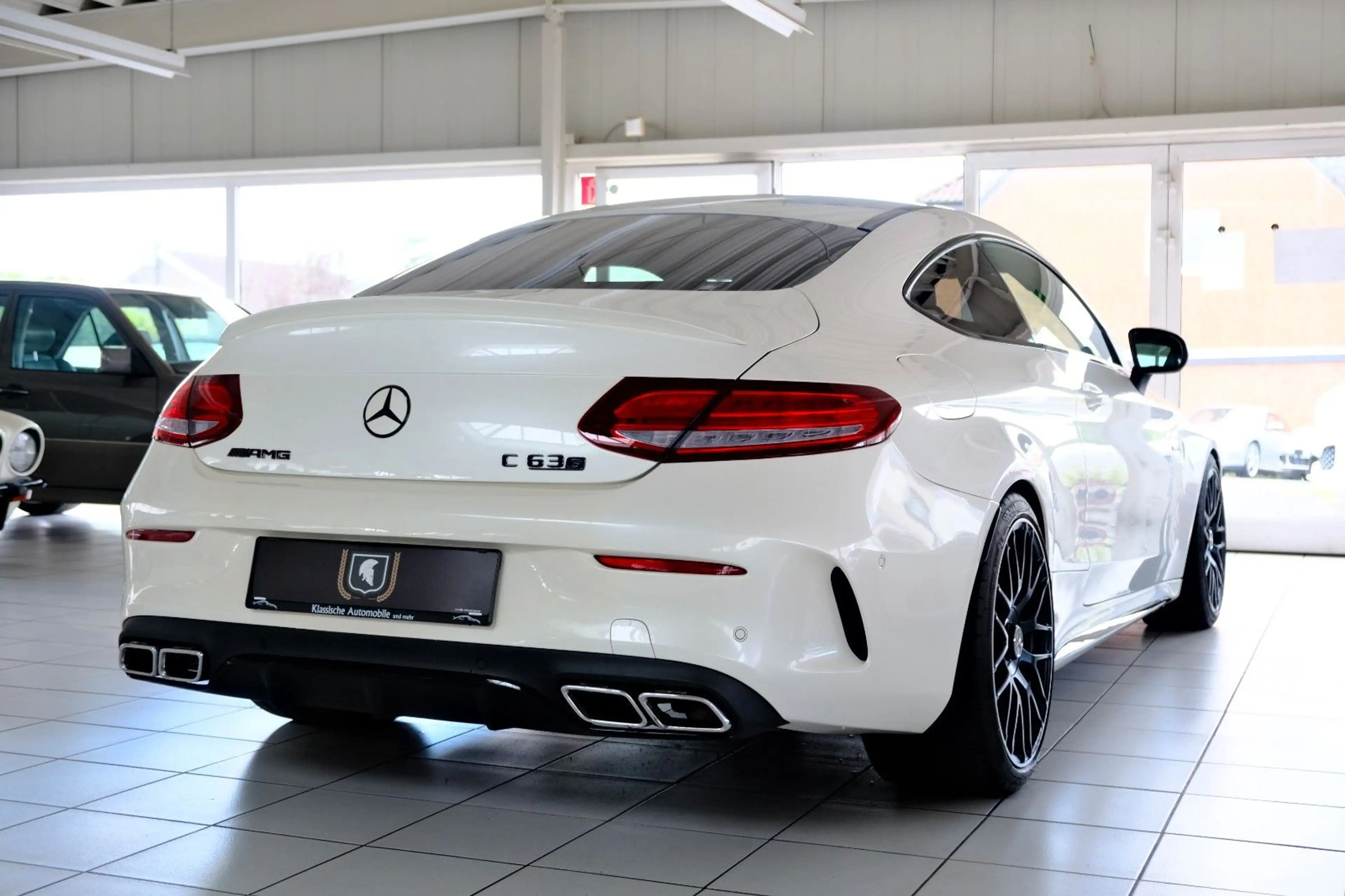 Mercedes-Benz C 63 AMG C 63 s AMG/AMG Drivers Package/Burm./Distr. — photo 8