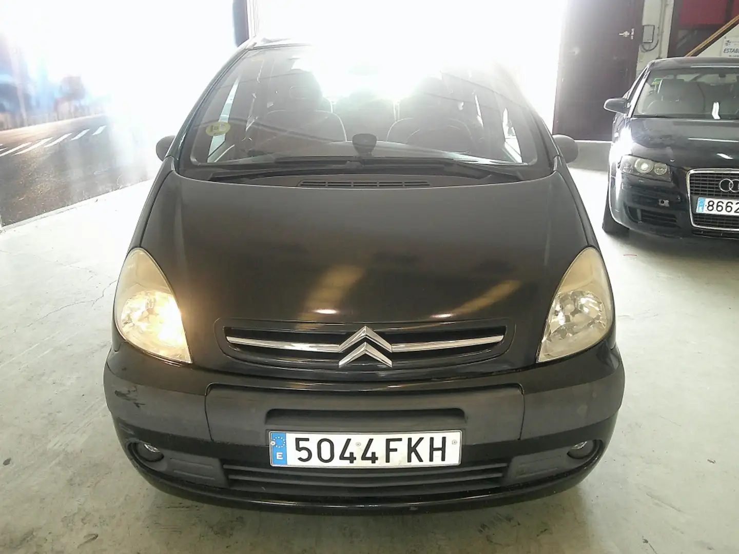 Citroen Xsara Picasso 1.6HDi X 92 Gris - 2