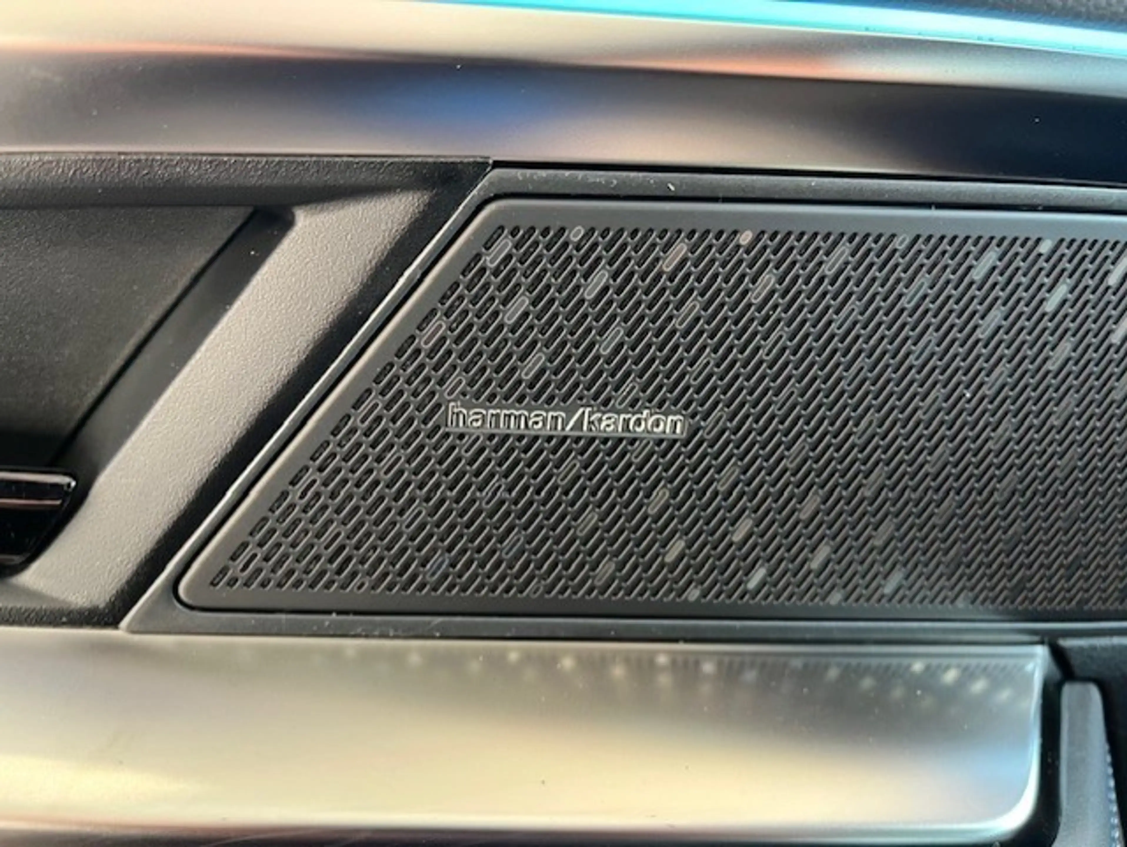 Renault Rafale Atelier Alpine Hyper Hybrid E-Tech 4x4 — photo 12