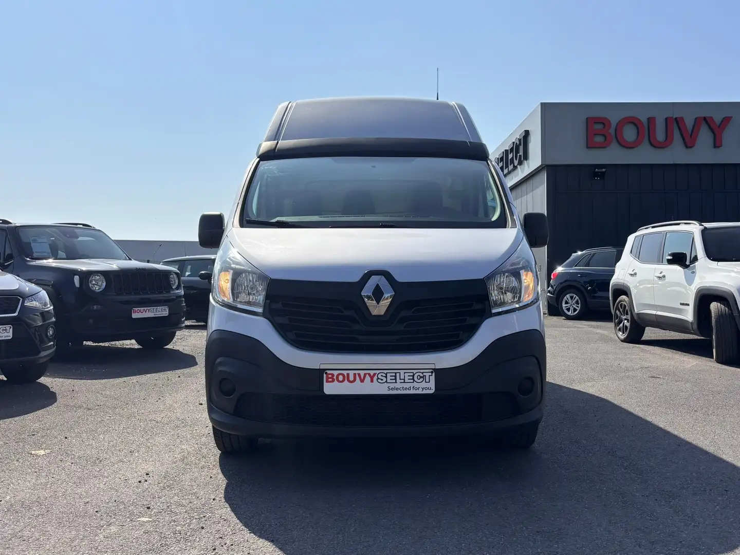 Renault Trafic 1.6HDI 125CV *NAVI*CLIM*CAPTEURS AR*3 PLACES*USB* Grijs - 2