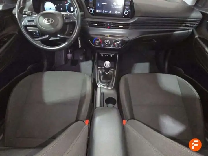 Hyundai i20 5P TGDI 1.0 KLASS 2024, foto 26