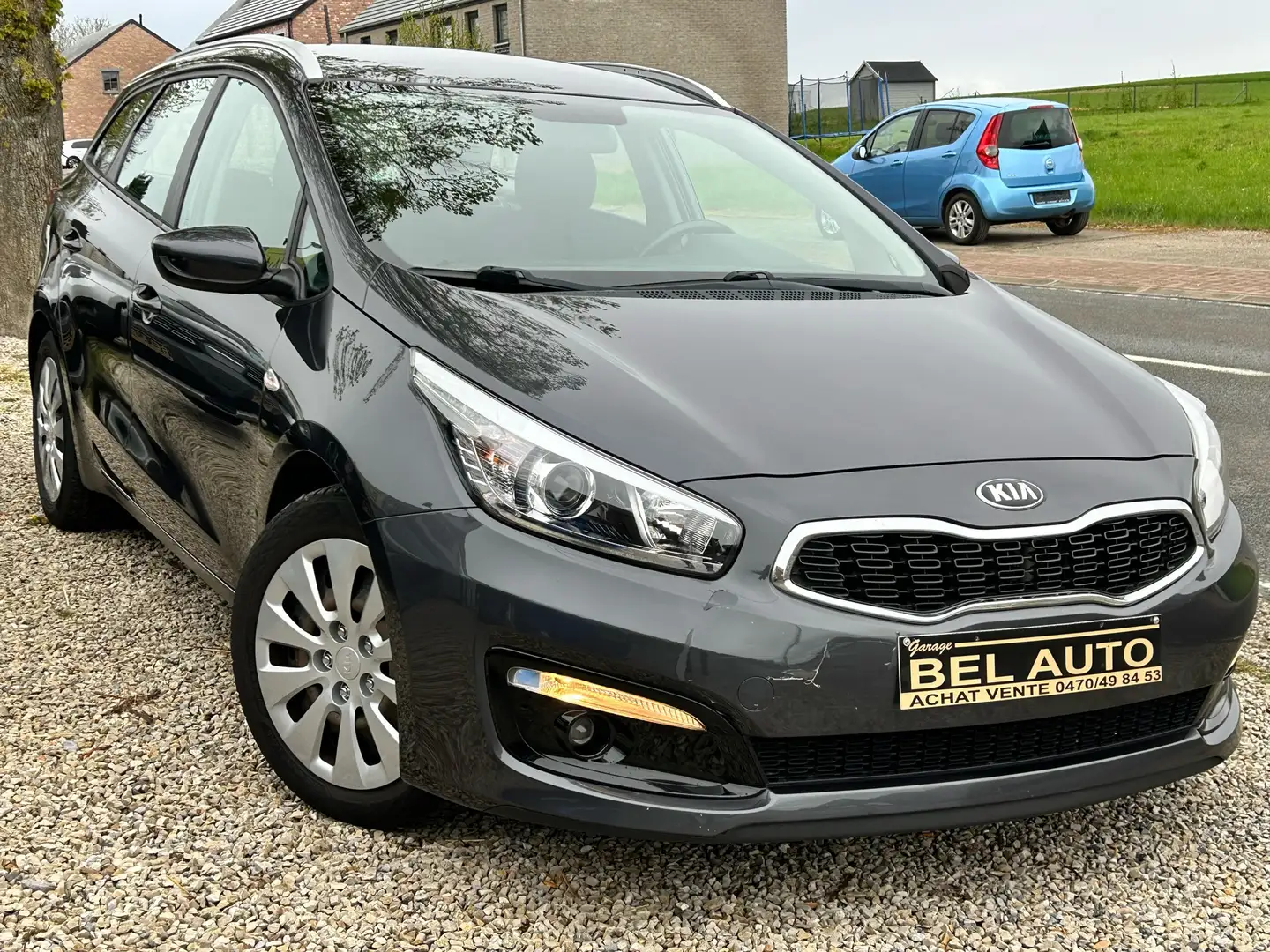 Kia Ceed SW / cee'd SW 1.6 CRDi- ISG-GPS-CLIM-CAMERA-Avec controle t Gris - 1
