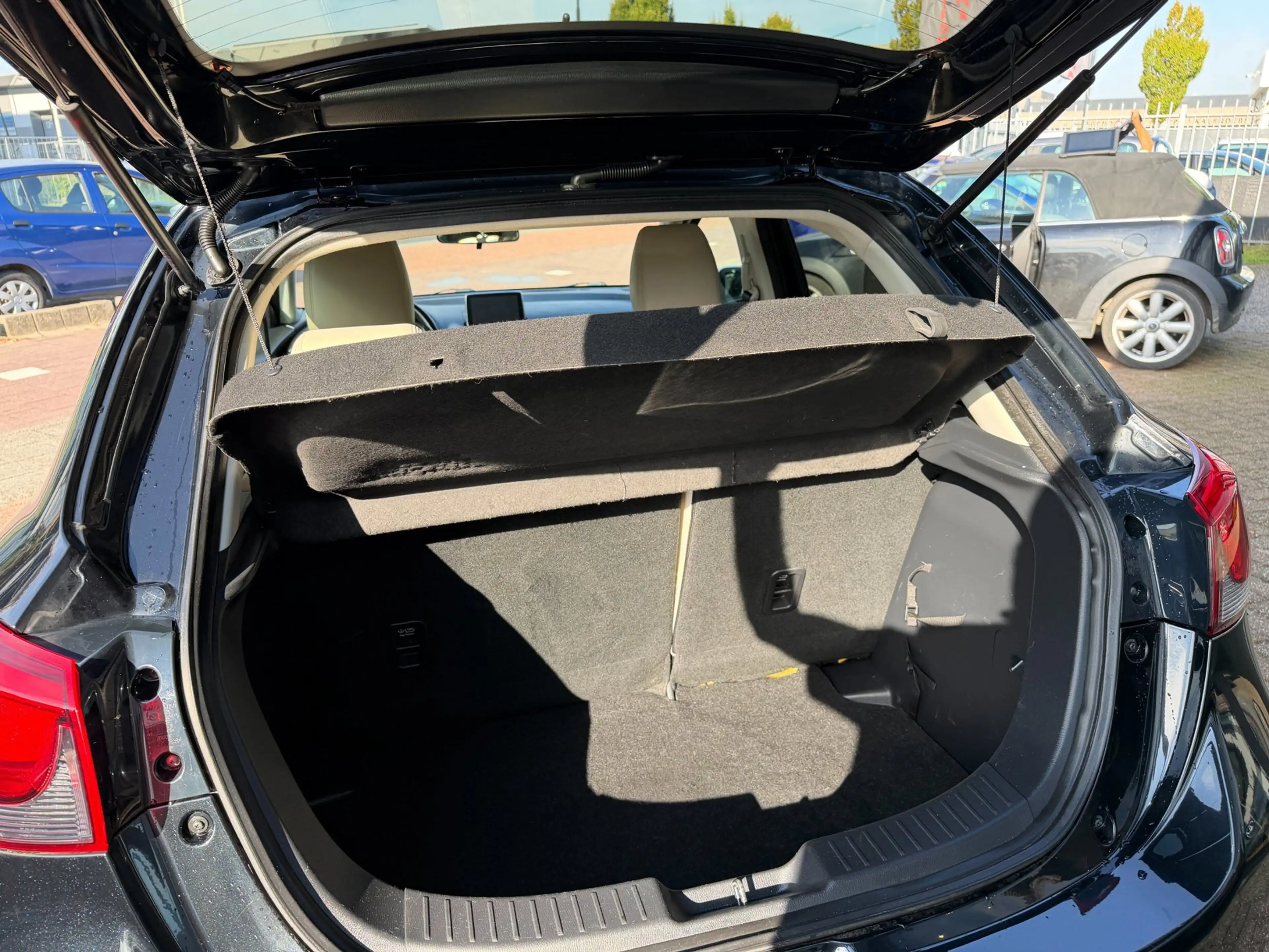 Mazda 2 1.5 Skyactiv-G GT-M Clima|Cruise|NAVI|Stoelverwarm — photo 10