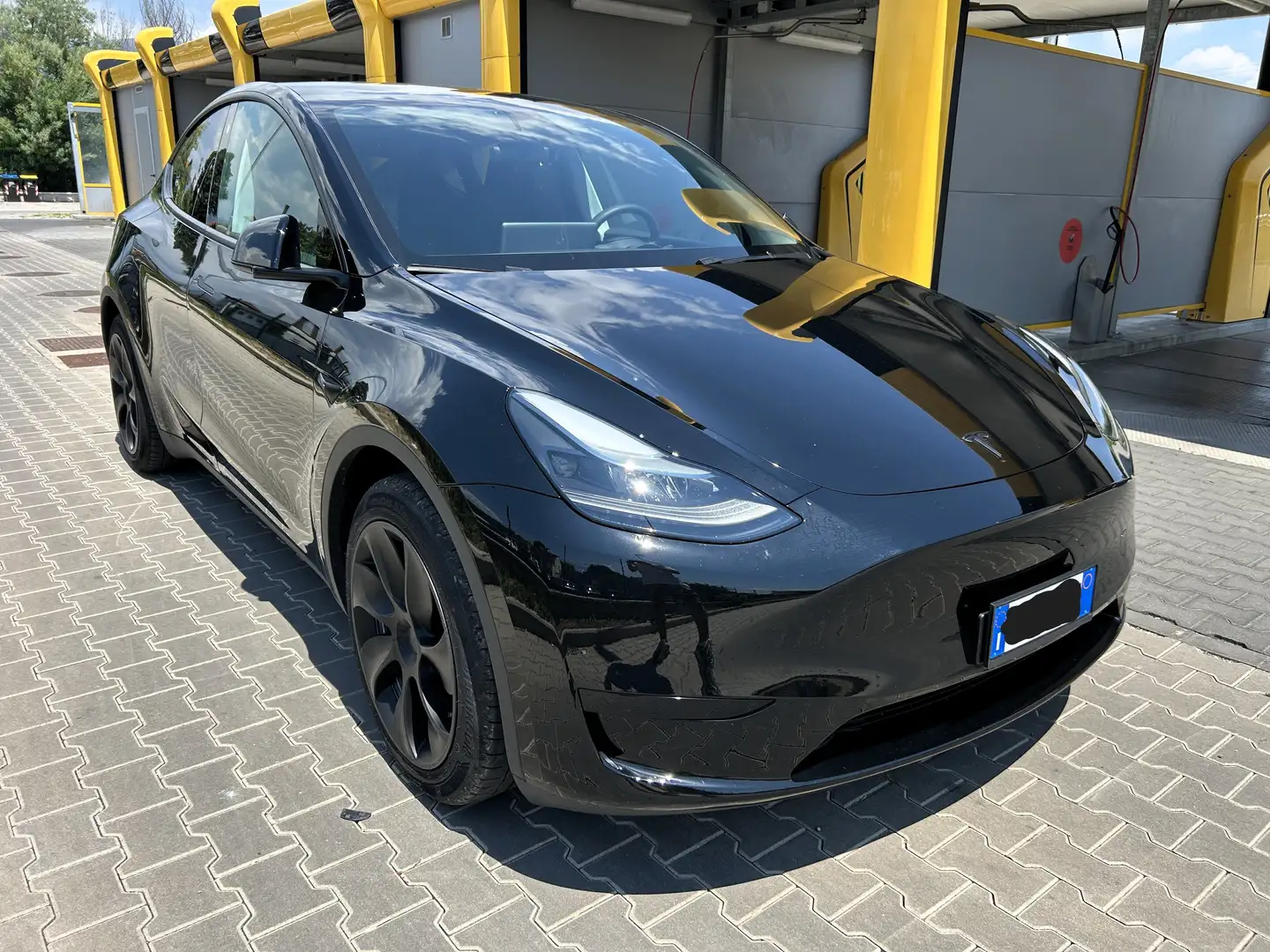 Tesla Model Y Model Y 2021 Single Motor rwd standard Nero - 1