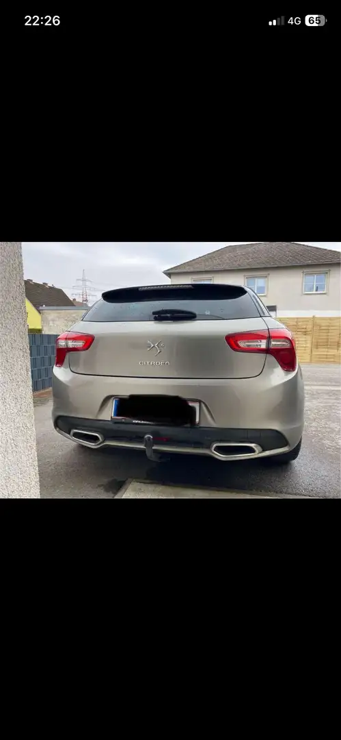 Citroen DS5 e-HDi 110 EGS6 Airdream So Chic - 2