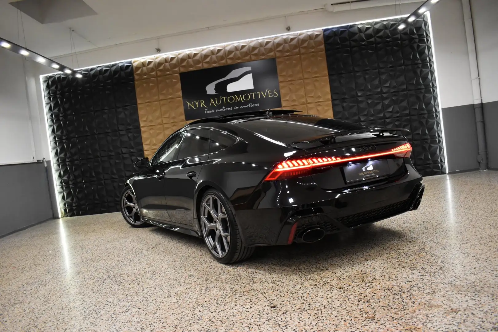 Audi A7 50 TDI quattro RS7 LOOK, MATRIX, PANO, LUFT, ACC Noir - 2