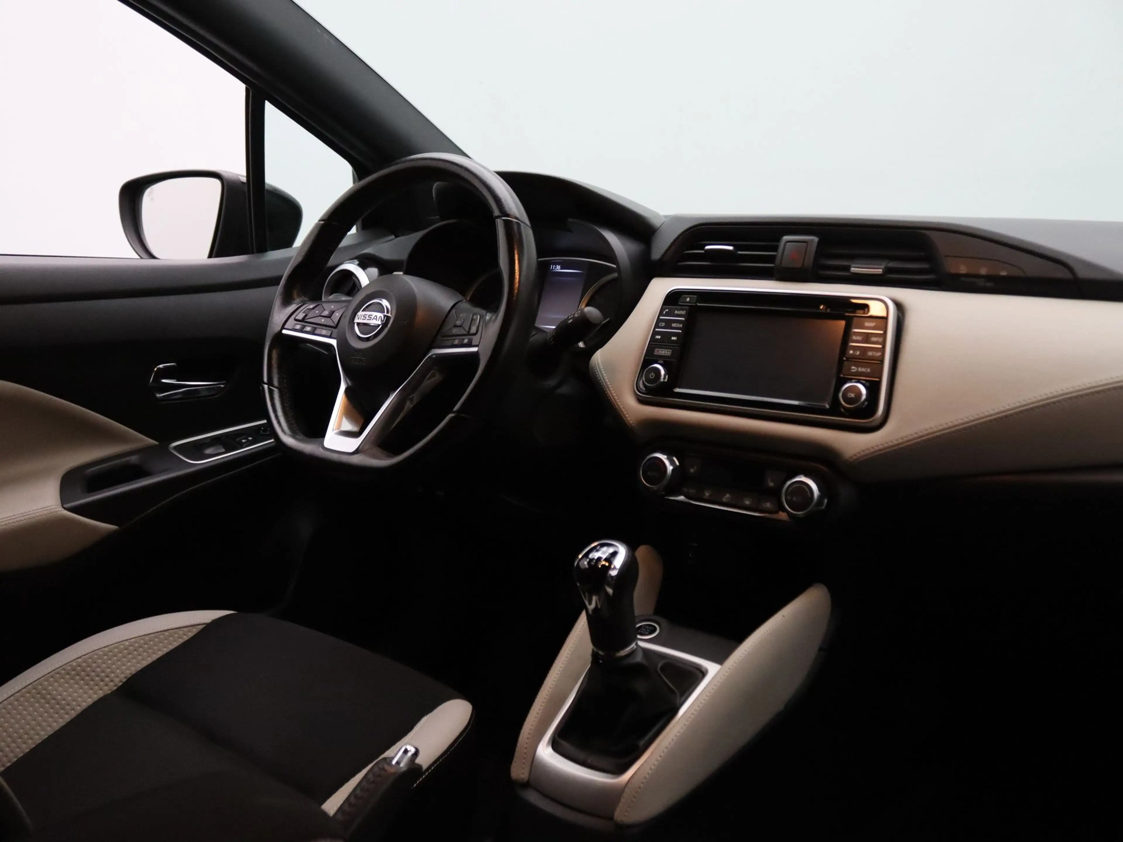 Nissan Micra 90pk IG-T Tekna Climate | 360° Camera — photo 29