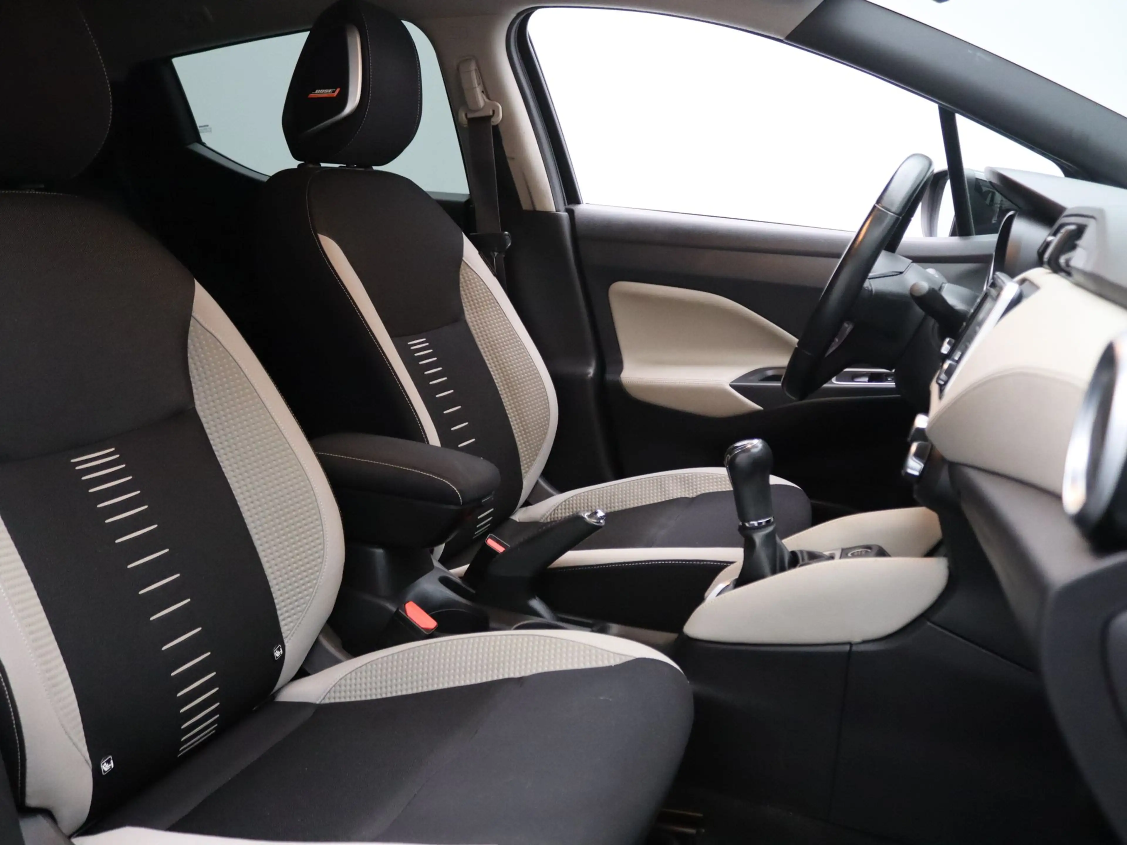 Nissan Micra 90pk IG-T Tekna Climate | 360° Camera — photo 30