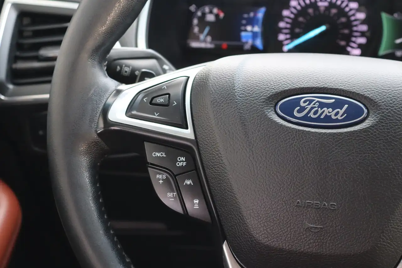 Ford Edge снимка Ford Edge