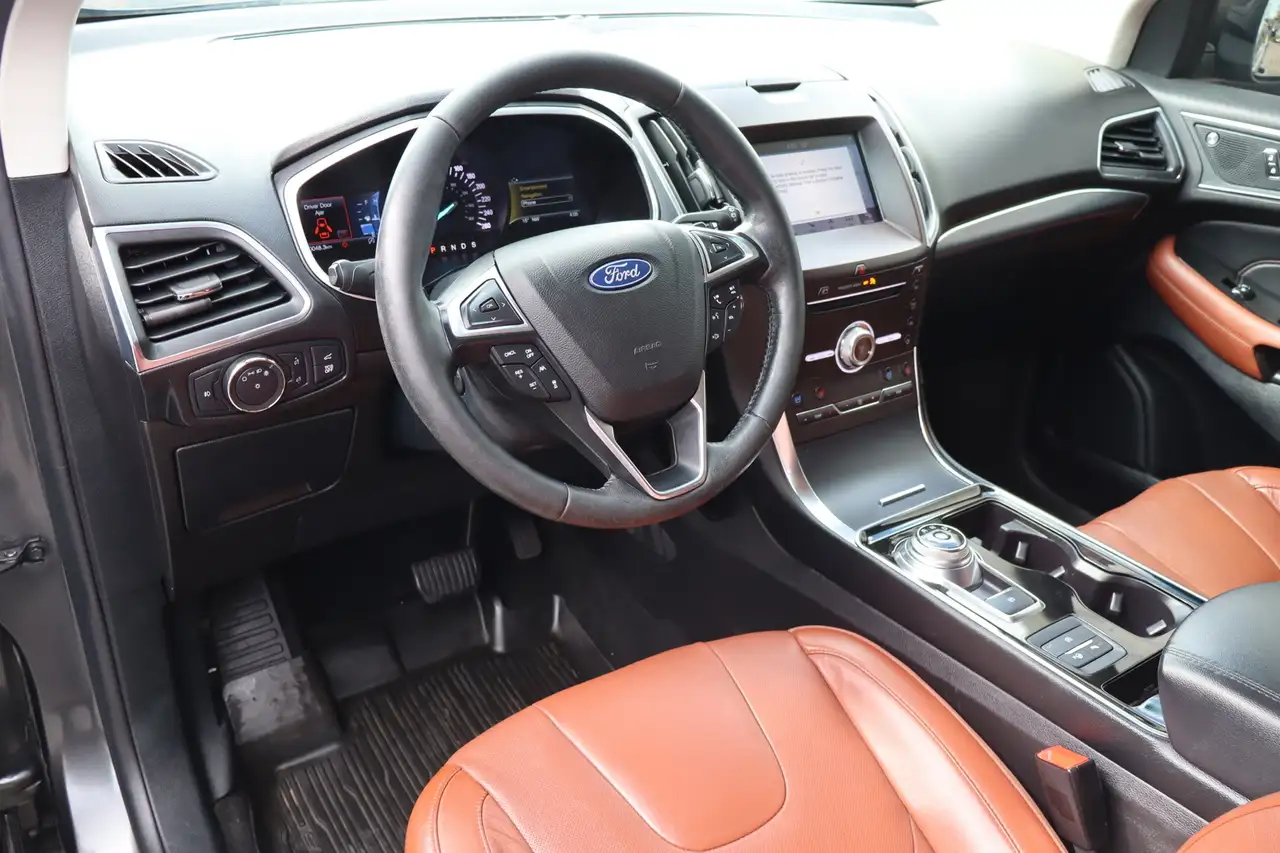 Ford Edge снимка Ford Edge