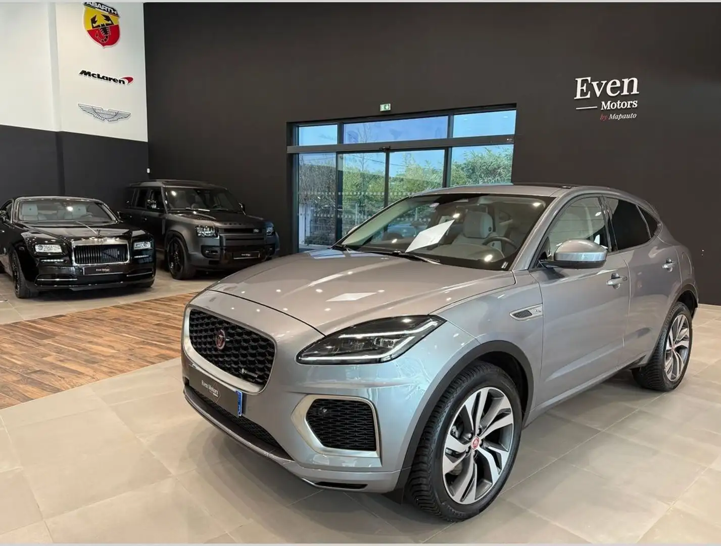Jaguar E-Pace phase 2 D200 MHEV HSE R-DYNAMIC AWD BVA Gris - 1