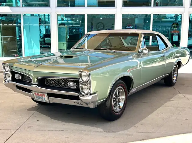 Pontiac GTO Base
