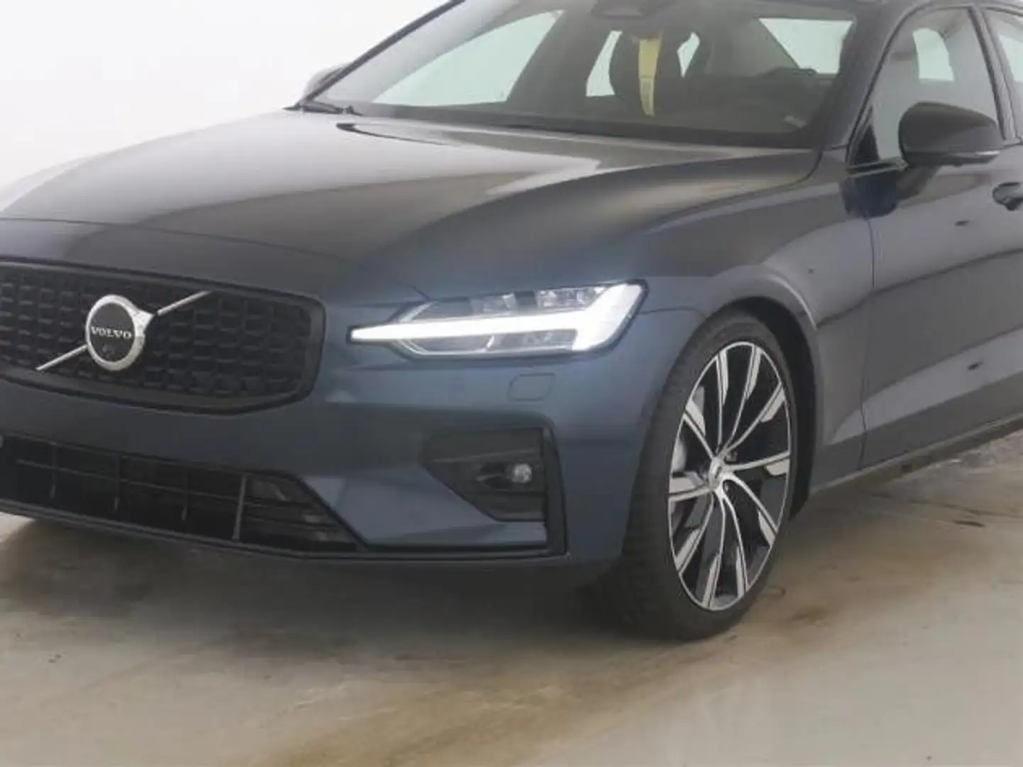 Volvo S60 Plus Dark*STH*360°*BLIS*ACC*PANOSD*HARMAN*20 Blau - 2