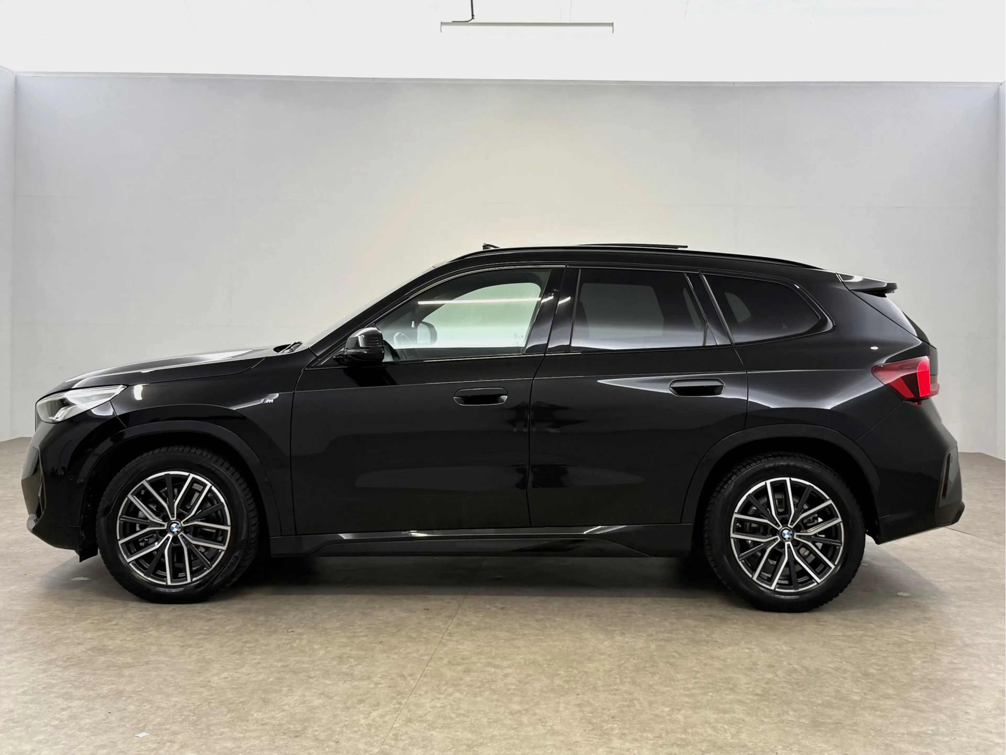 BMW X1 sDrive20i M-Sport | Pano | Virtual | Camera | Sfee — photo 9