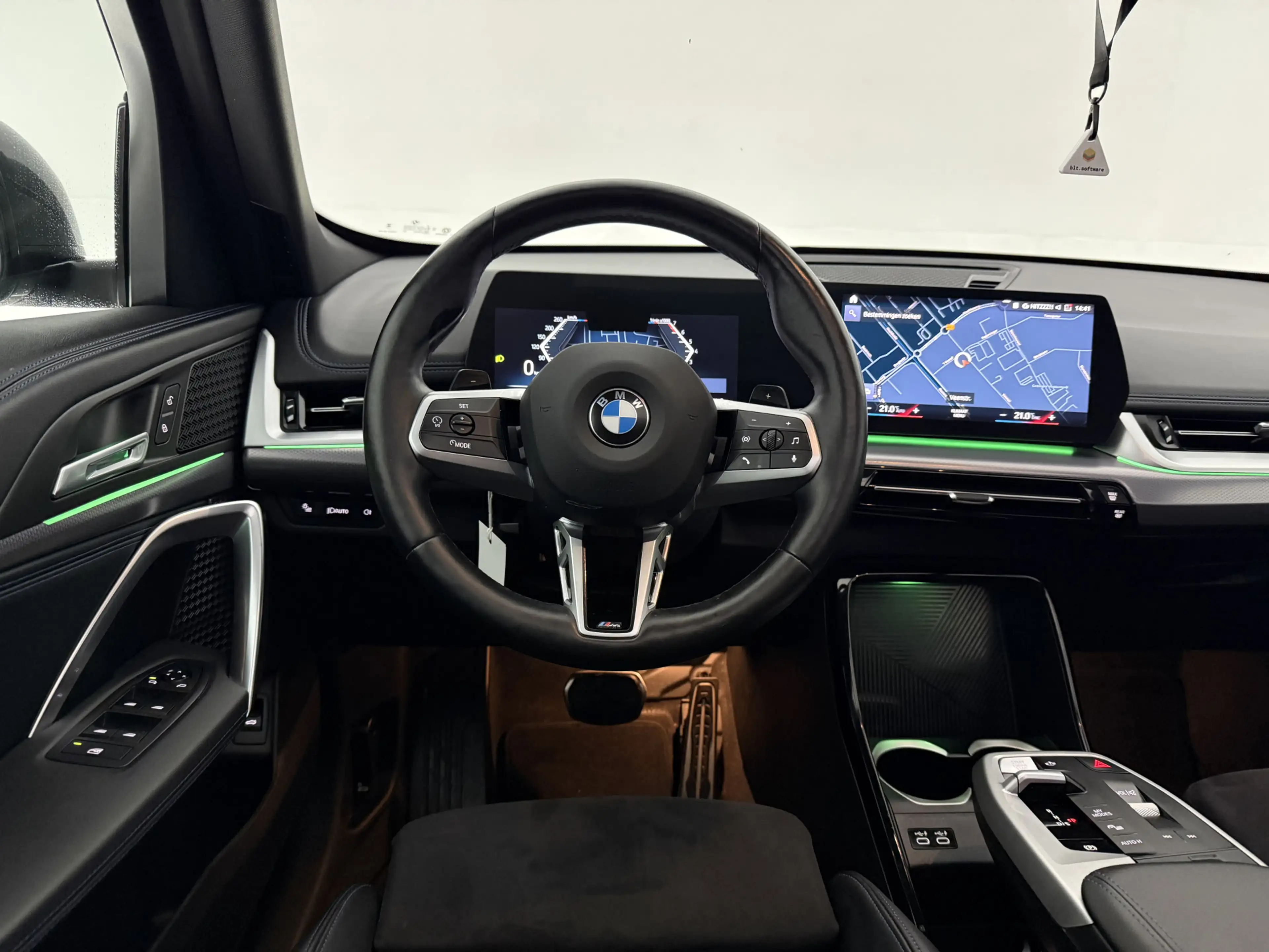 BMW X1 sDrive20i M-Sport | Pano | Virtual | Camera | Sfee — photo 15