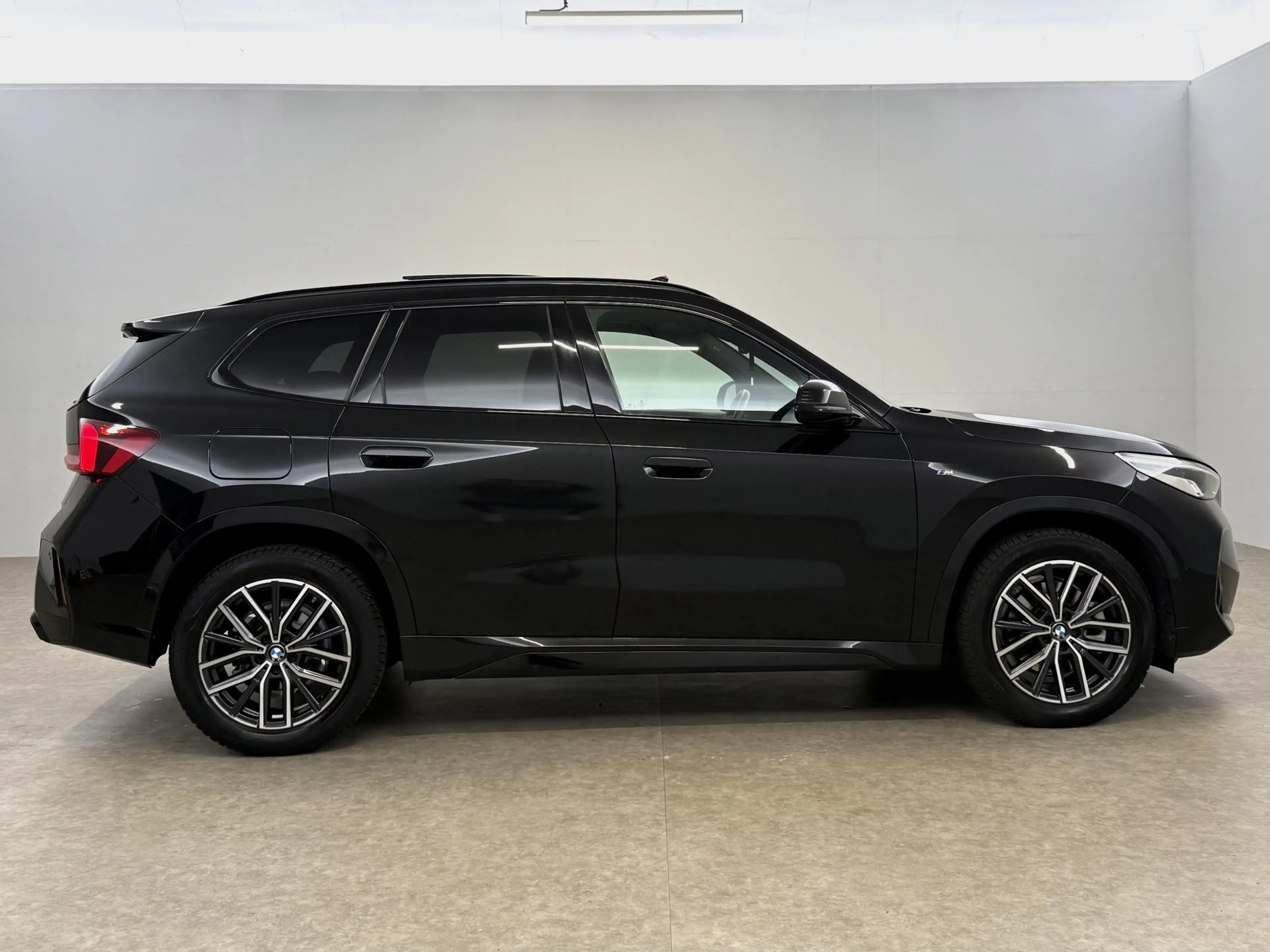 BMW X1 sDrive20i M-Sport | Pano | Virtual | Camera | Sfee — photo 8