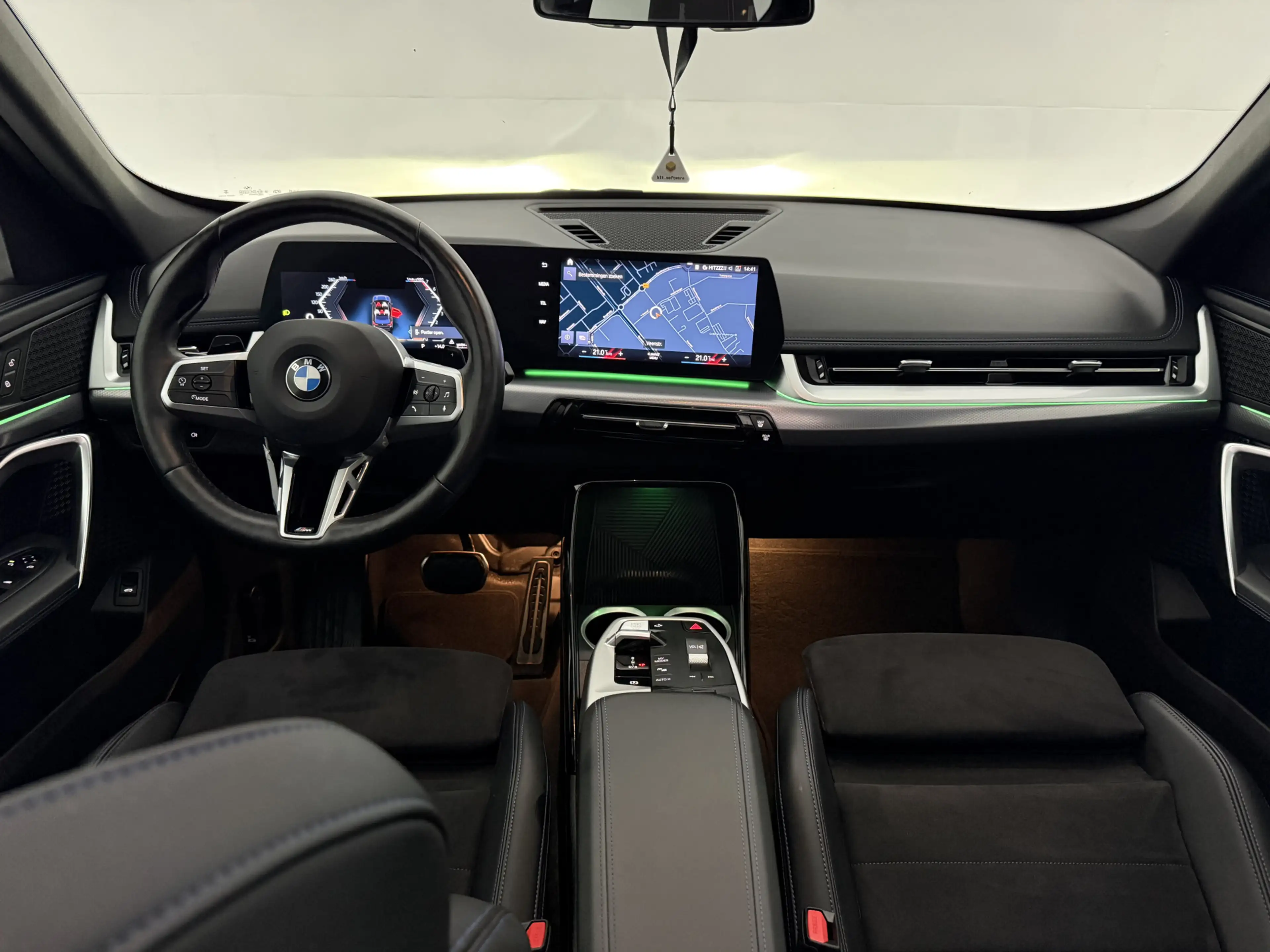 BMW X1 sDrive20i M-Sport | Pano | Virtual | Camera | Sfee — photo 2