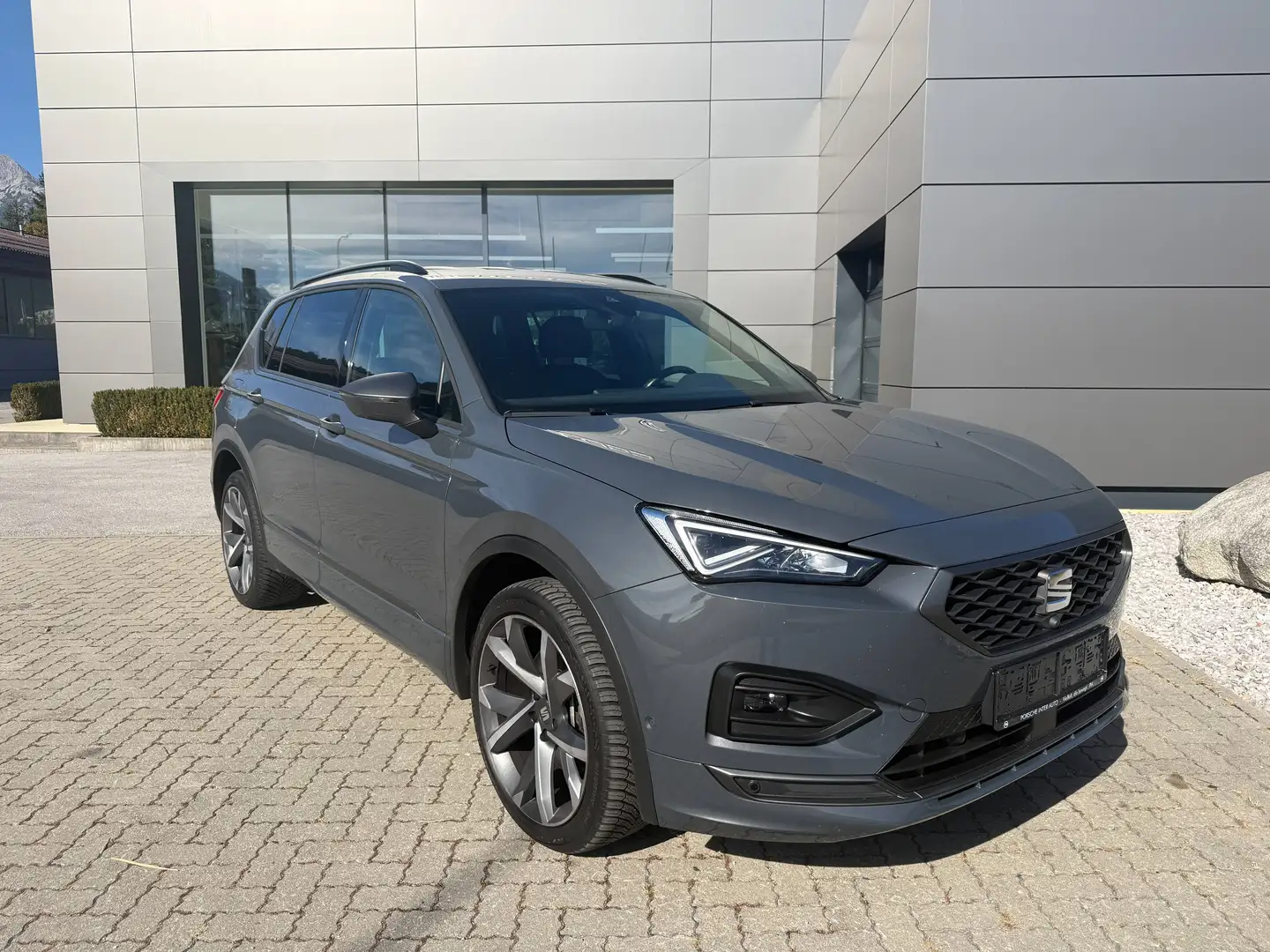 SEAT Tarraco FR e-Hybrid - 1
