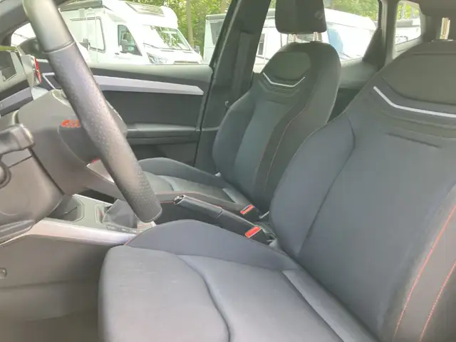 Seat Arona view 9