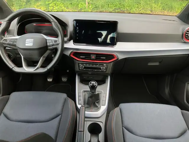 Seat Arona view 14
