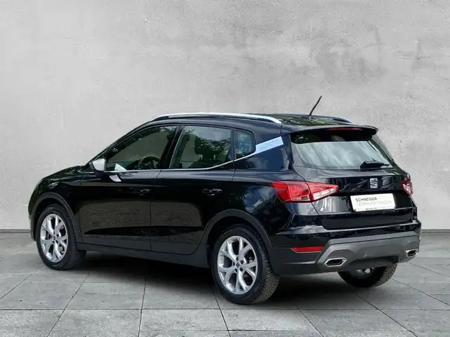 Seat Arona view 3