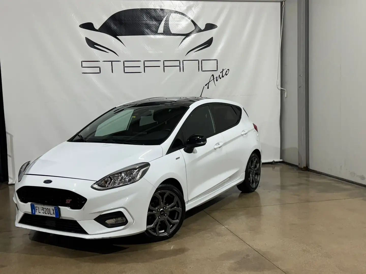Ford Fiesta Fiesta 5p 1.5 tdci ST-Line 85cv Weiß - 1