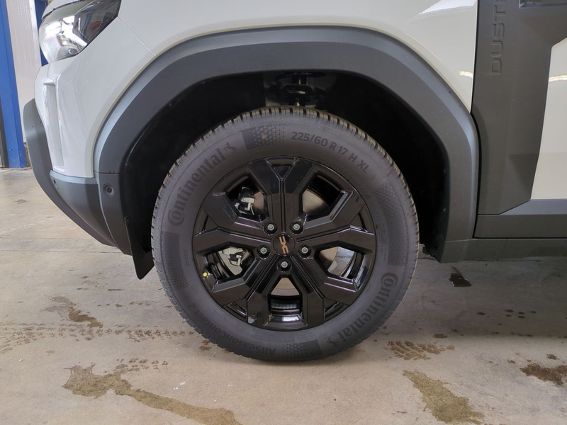 Dacia Duster Extreme Hybrid-G 150 4x4*City-Technik-Win — photo 11
