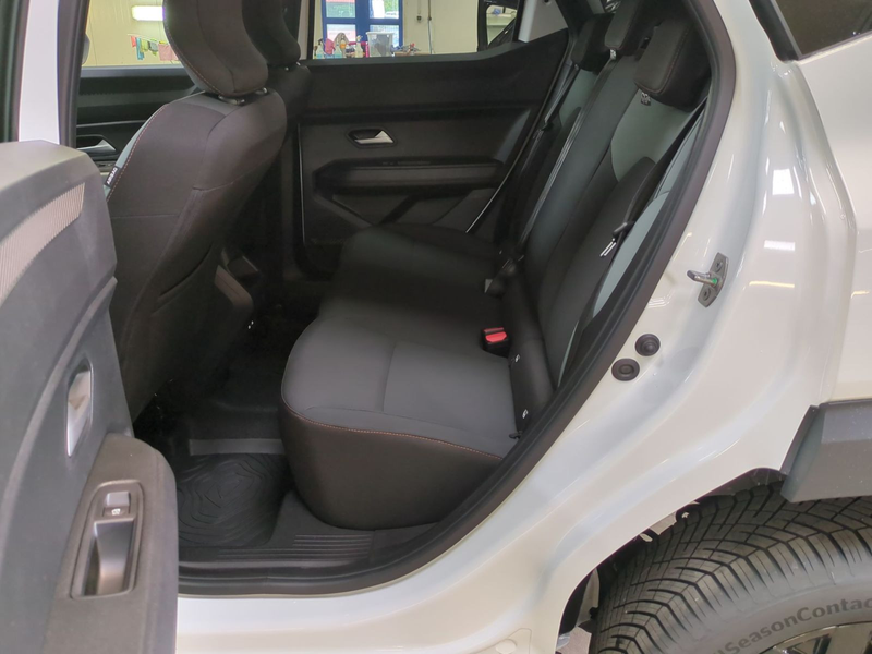 Dacia Duster Extreme Hybrid-G 150 4x4*City-Technik-Win — photo 13