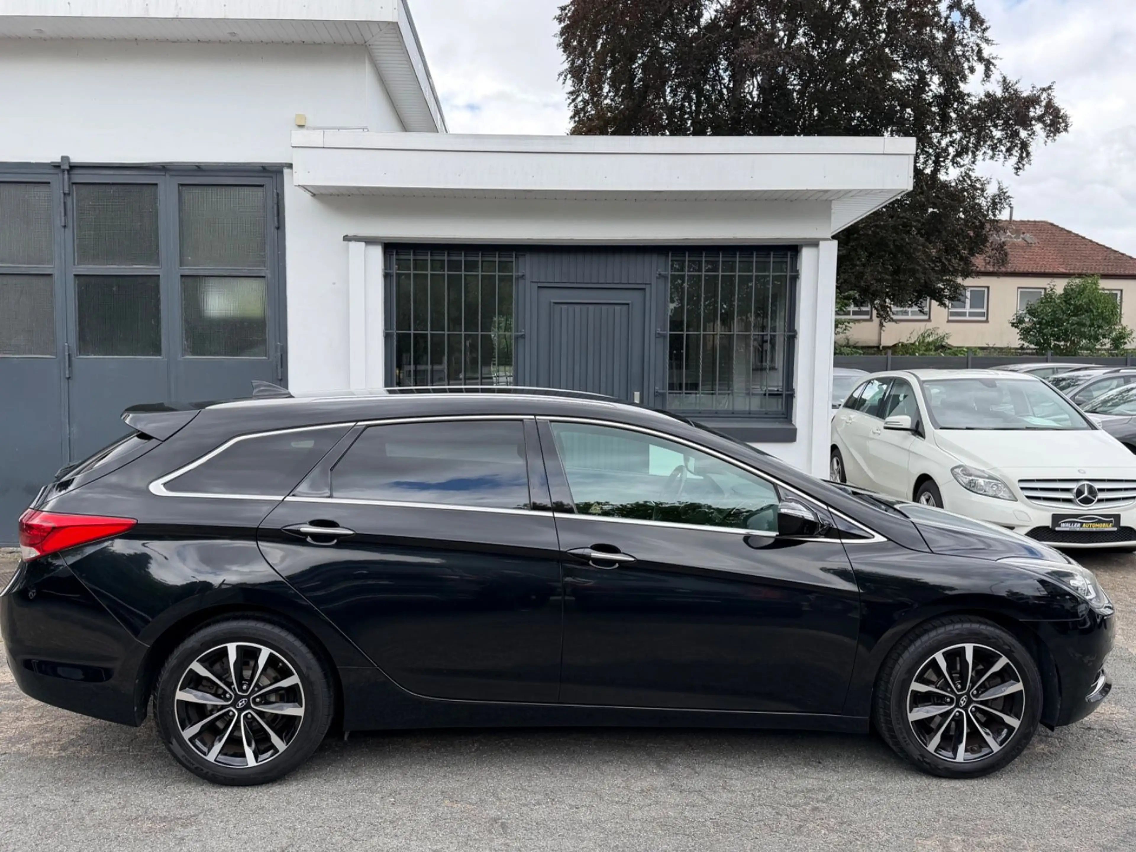Hyundai i40 1.7 CRDI 1.HAND/KAMERA/NAVI/XENON/LED/PDC — photo 8