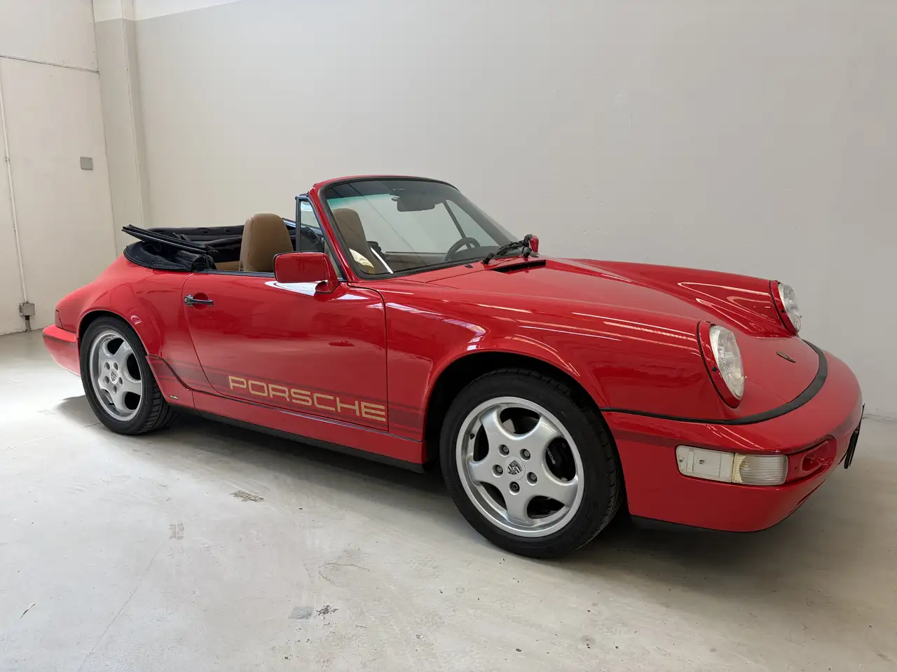 Porsche 964 911 Cabrio 3.6 Carrera 4, foto 4