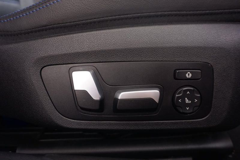 BMW 320 d xDrive M Sport // harman-kardon // Laser // — photo 24